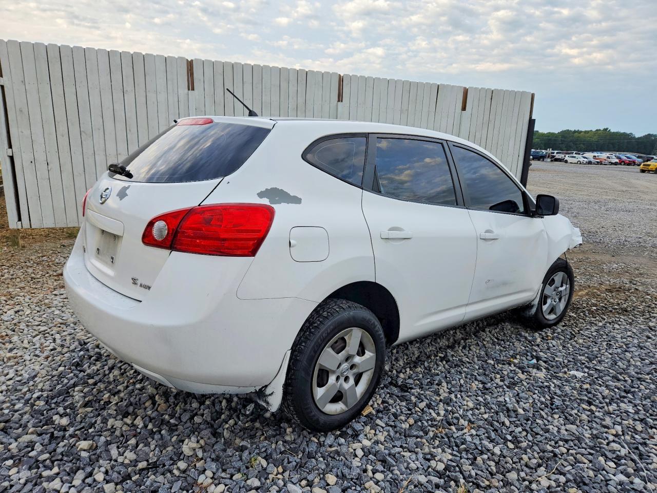 2009 Nissan Rogue S White vin: JN8AS58VX9W436526