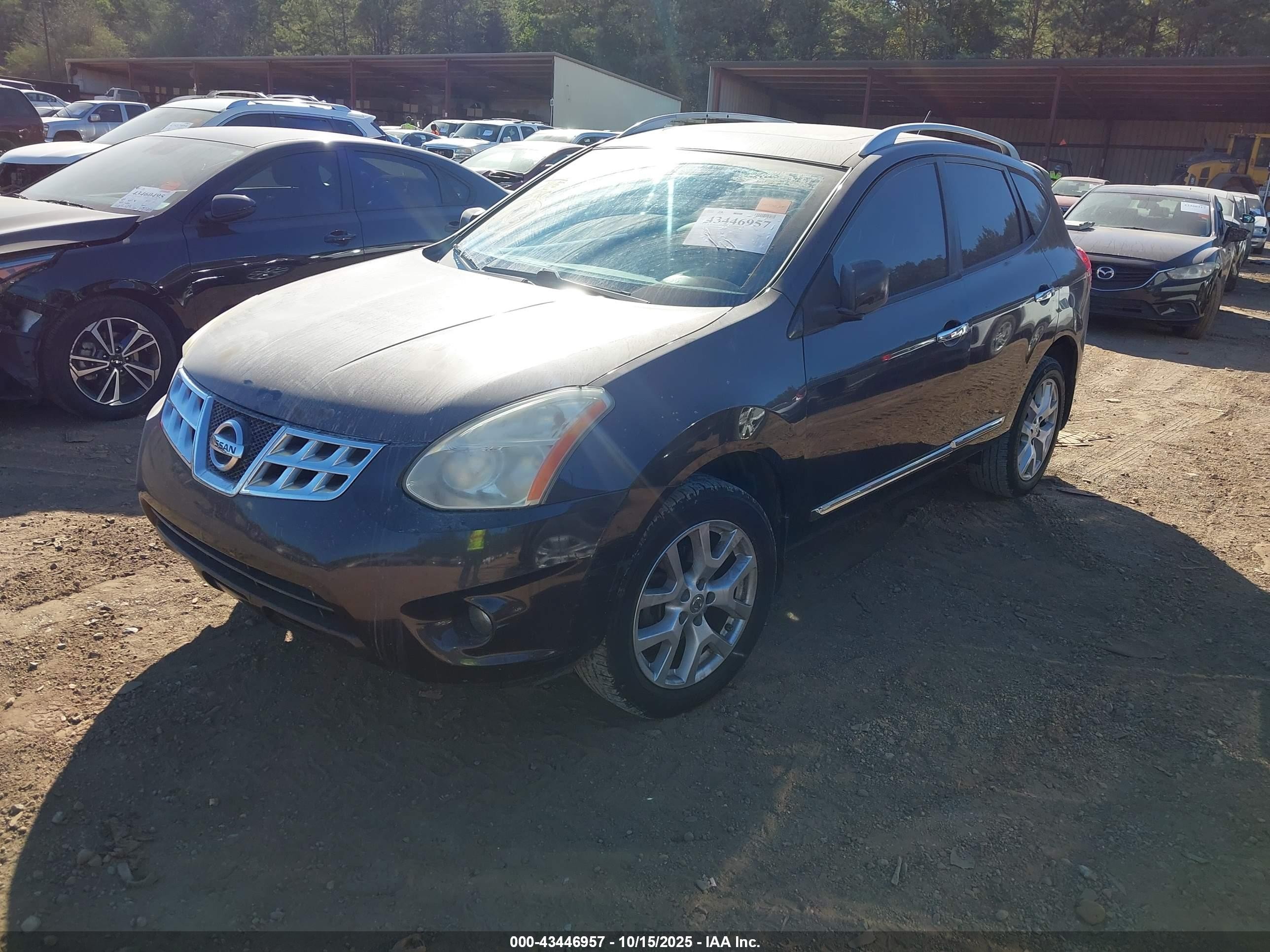 2011 Nissan Rogue S/sv/krom Фиолетовый vin: JN8AS5MT6BW166950