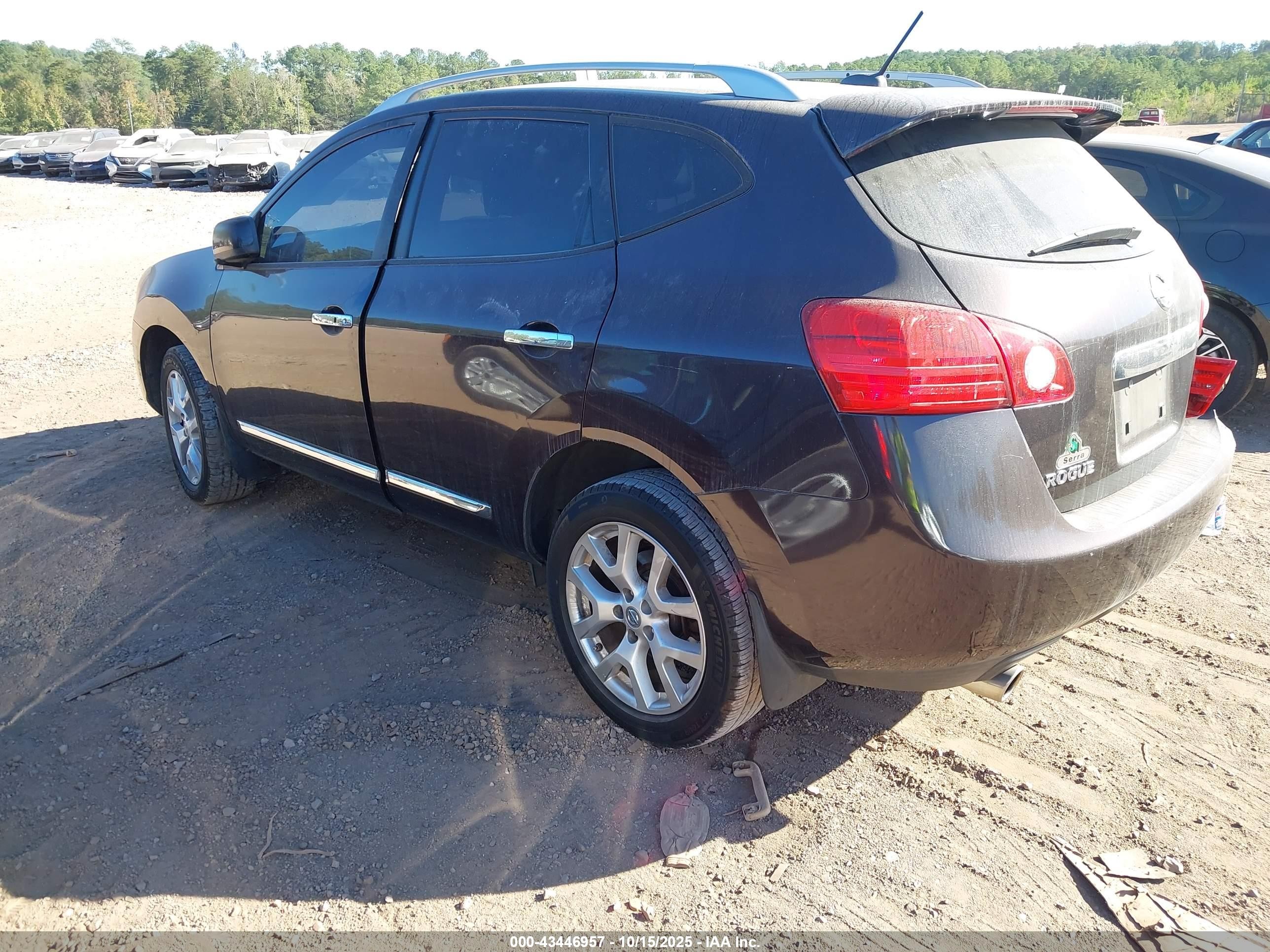 2011 Nissan Rogue S/sv/krom Фиолетовый vin: JN8AS5MT6BW166950