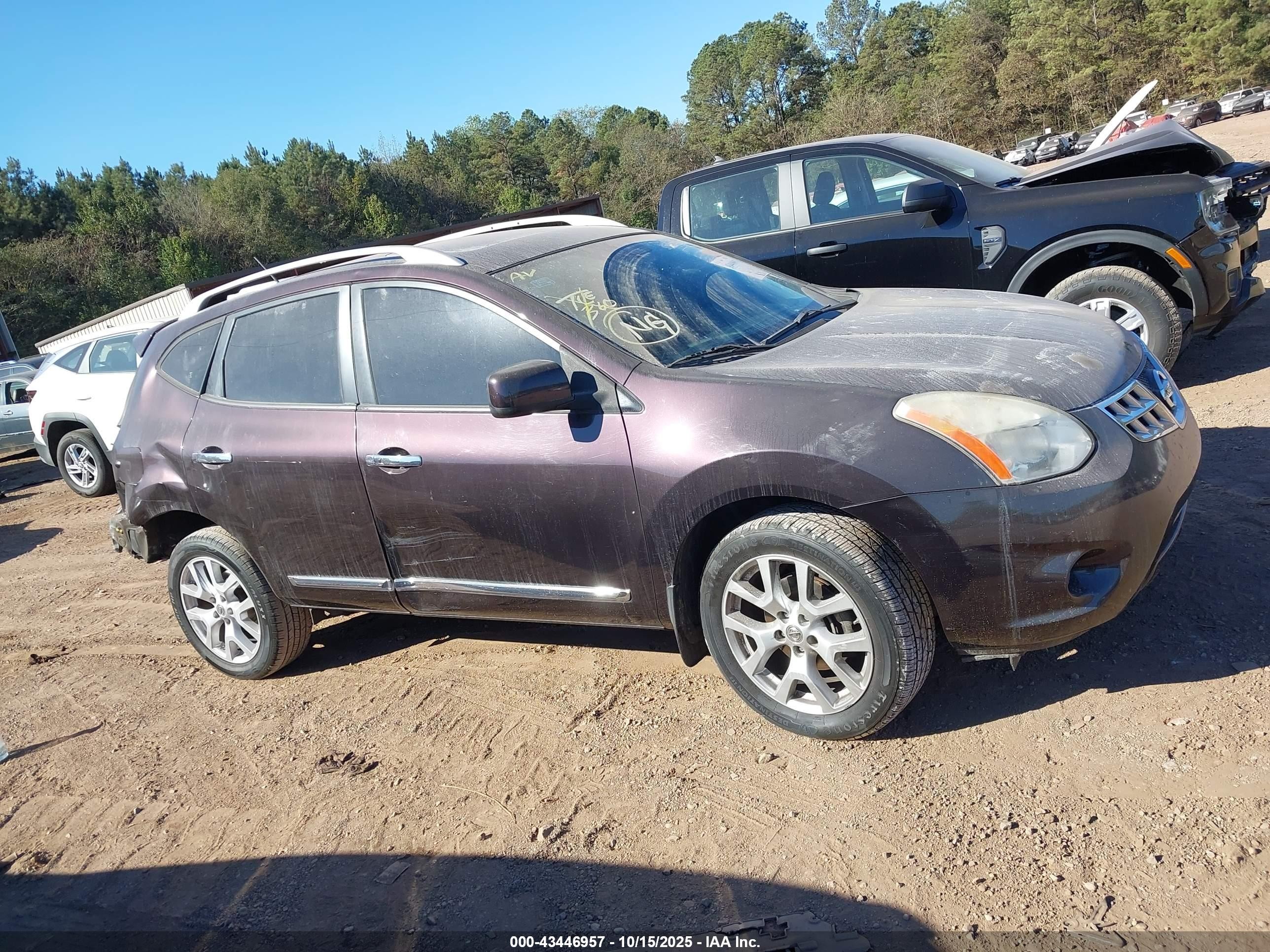 2011 Nissan Rogue S/sv/krom Фиолетовый vin: JN8AS5MT6BW166950