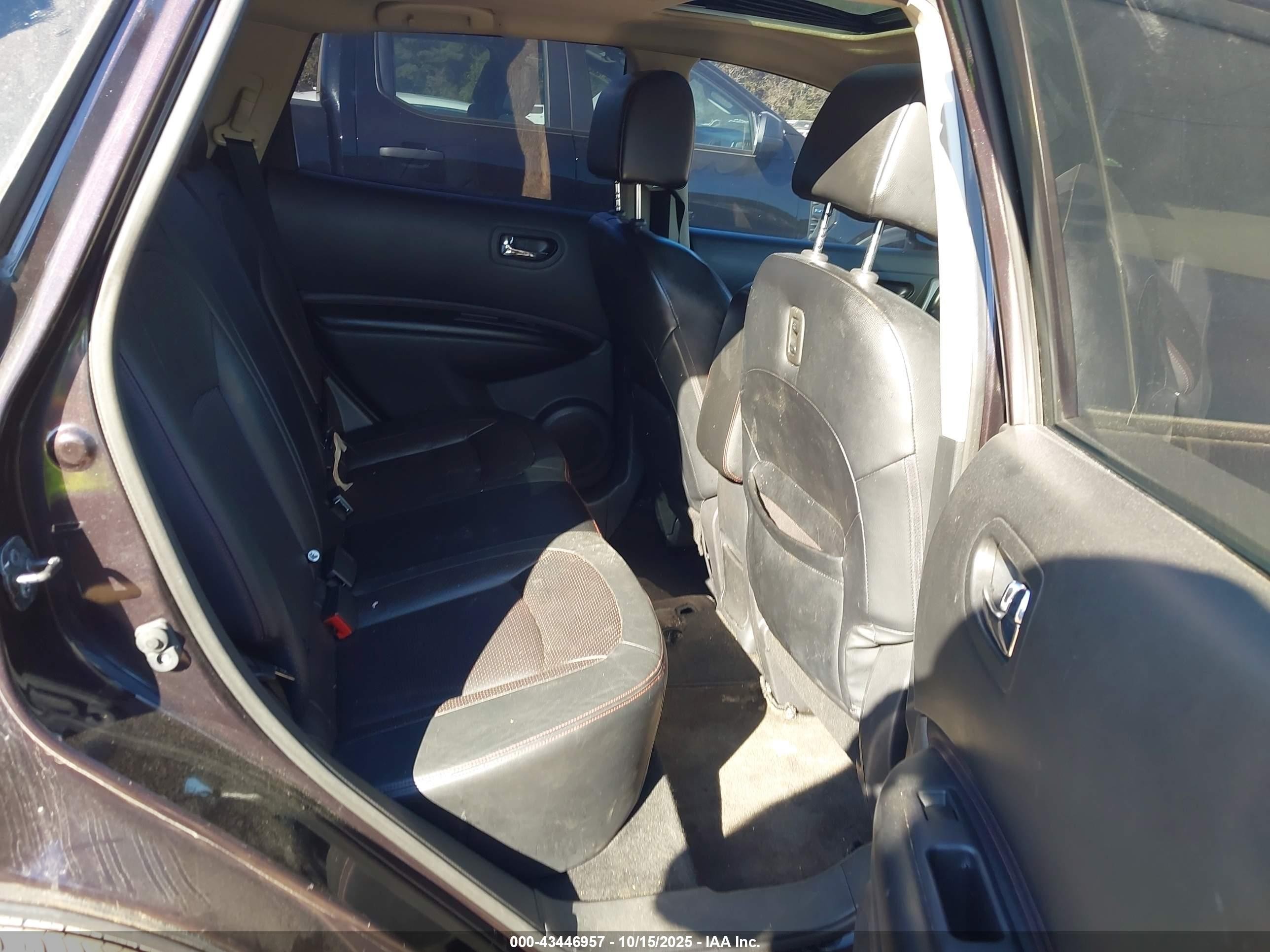 2011 Nissan Rogue S/sv/krom Фиолетовый vin: JN8AS5MT6BW166950