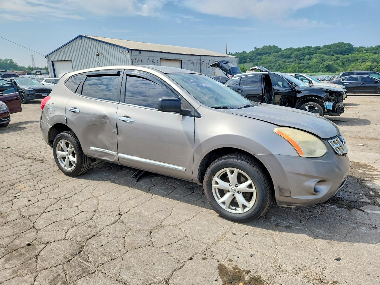 2011 Nissan Rogue S Gray vin: JN8AS5MT0BW165406