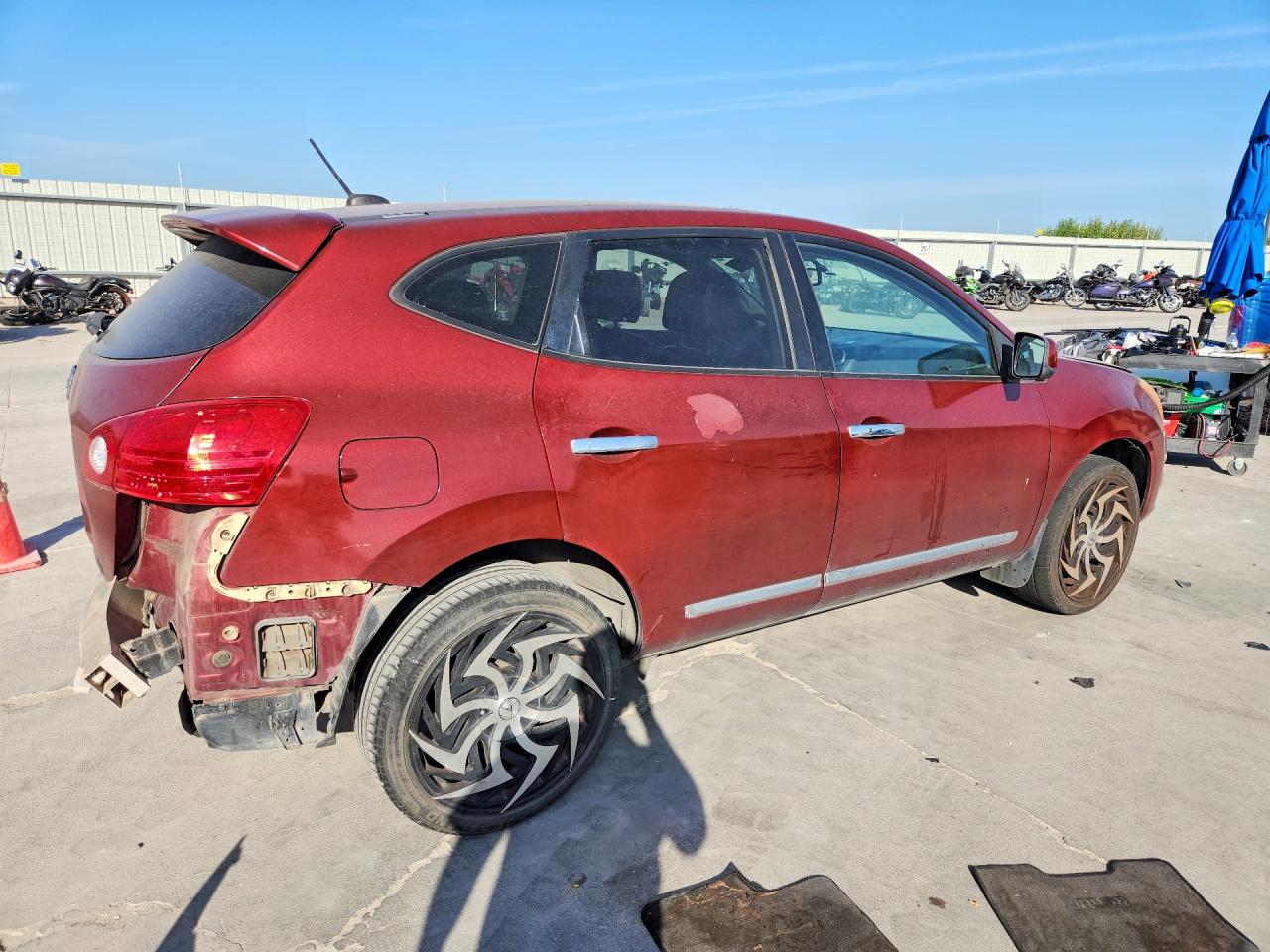 2011 Nissan Rogue S Burgundy vin: JN8AS5MT0BW186997