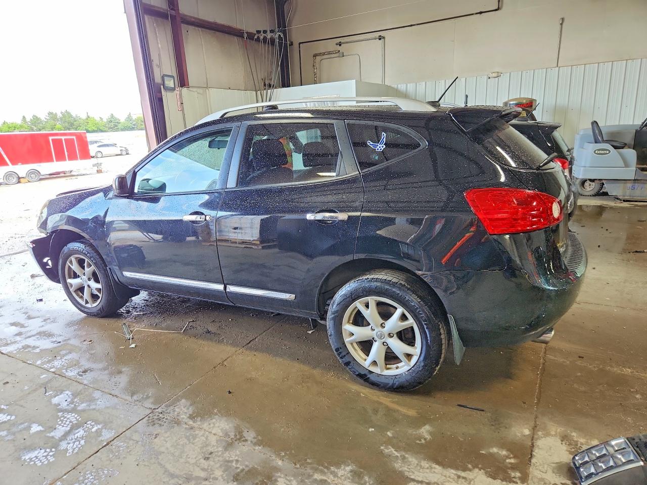 2011 Nissan Rogue S/sv/krom Black vin: JN8AS5MT0BW562534