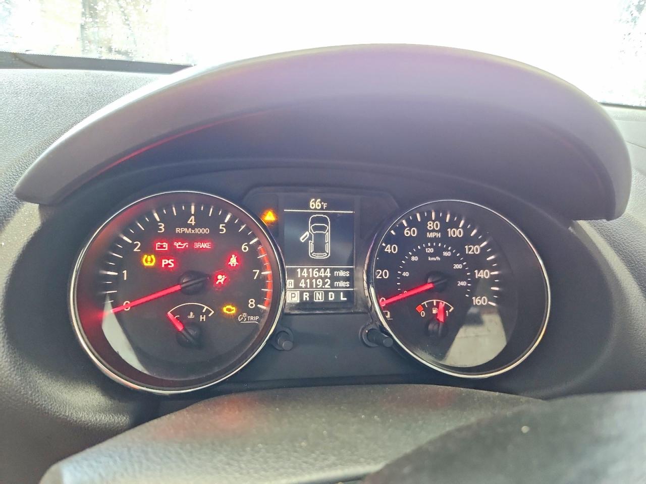 2011 Nissan Rogue S/sv/krom Black vin: JN8AS5MT0BW562534
