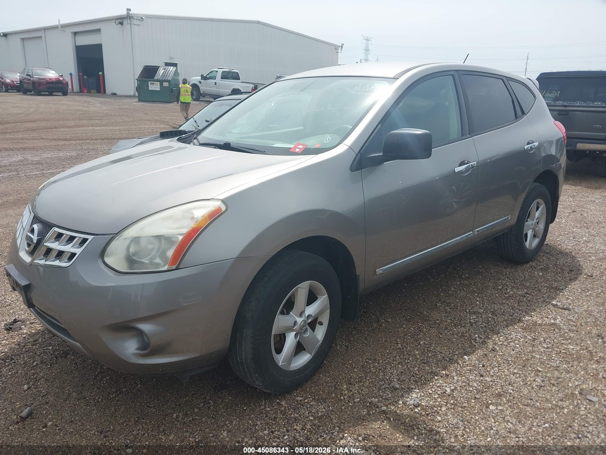 2012 Nissan Rogue S Silver vin: JN8AS5MT0CW251008