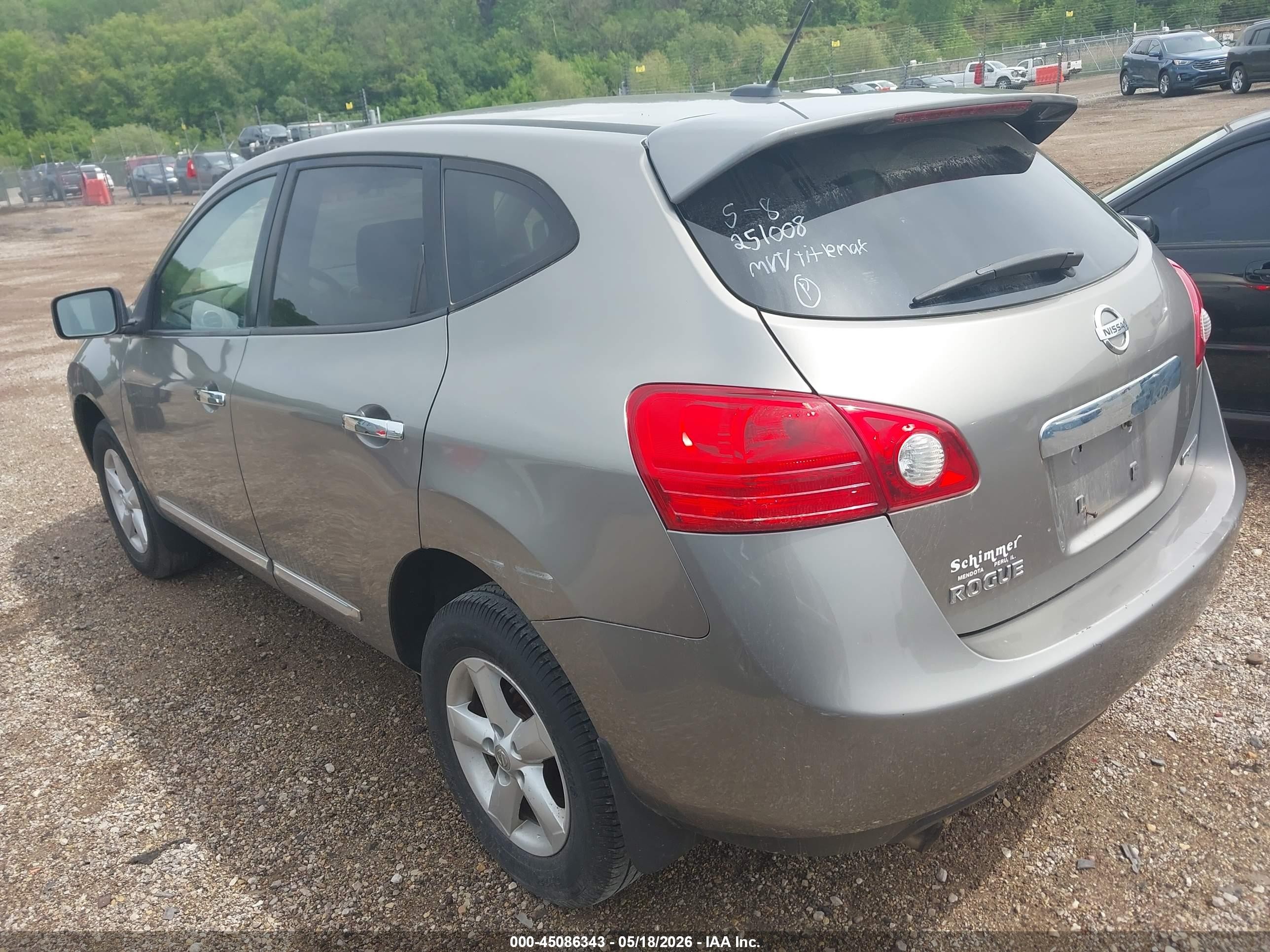 2012 Nissan Rogue S Silver vin: JN8AS5MT0CW251008