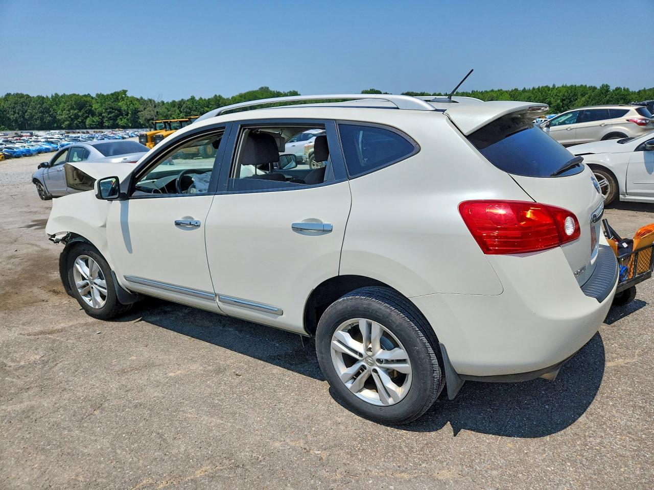 2012 Nissan Rogue S White vin: JN8AS5MT0CW261313