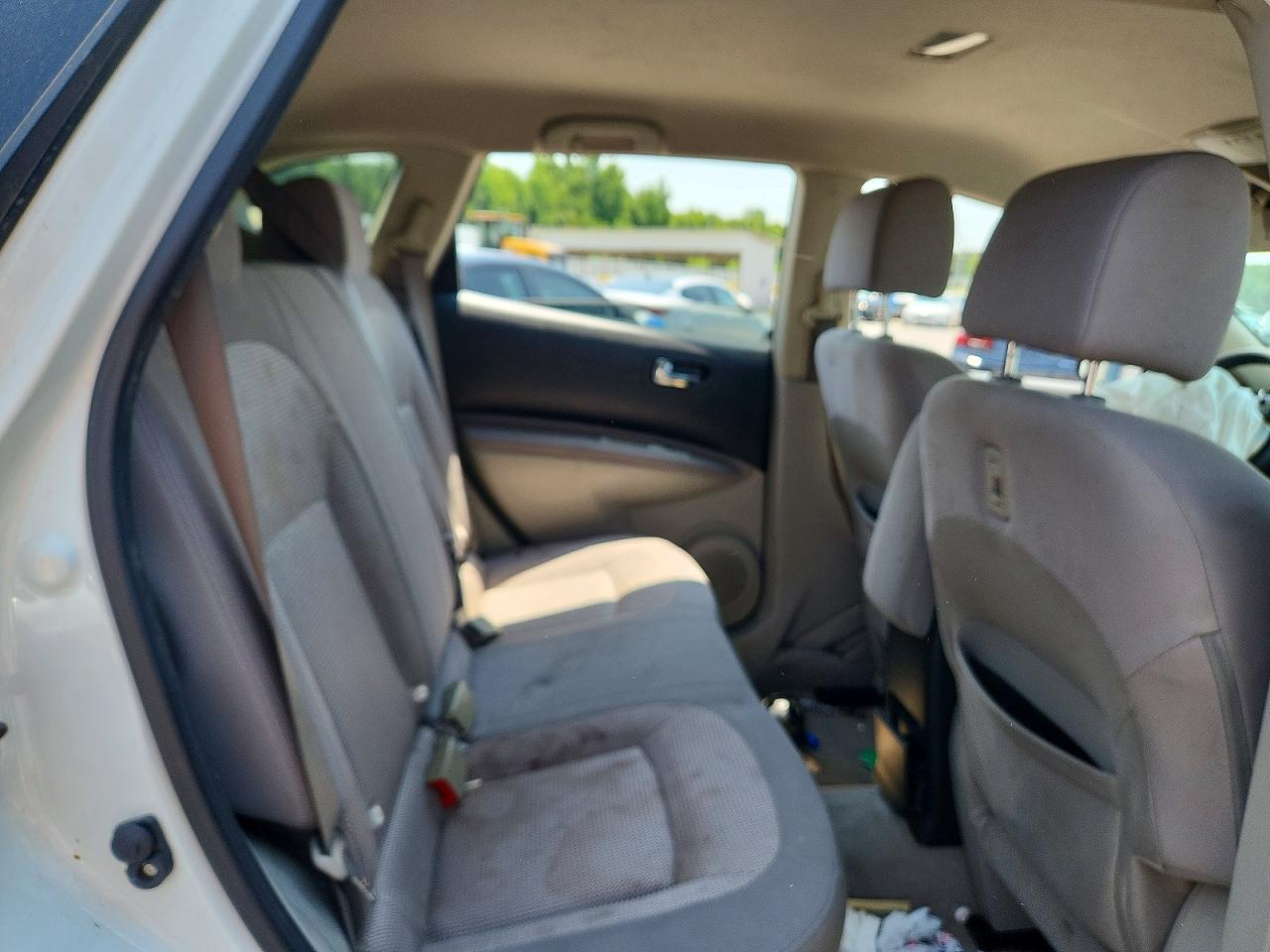 2012 Nissan Rogue S White vin: JN8AS5MT0CW261313