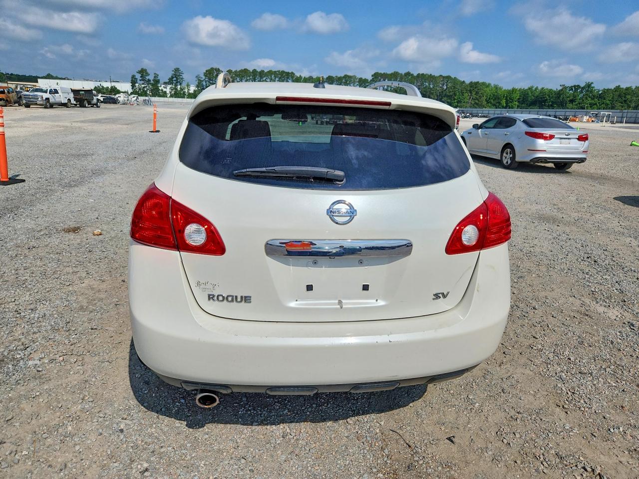 2012 Nissan Rogue White vin: JN8AS5MT0CW276975