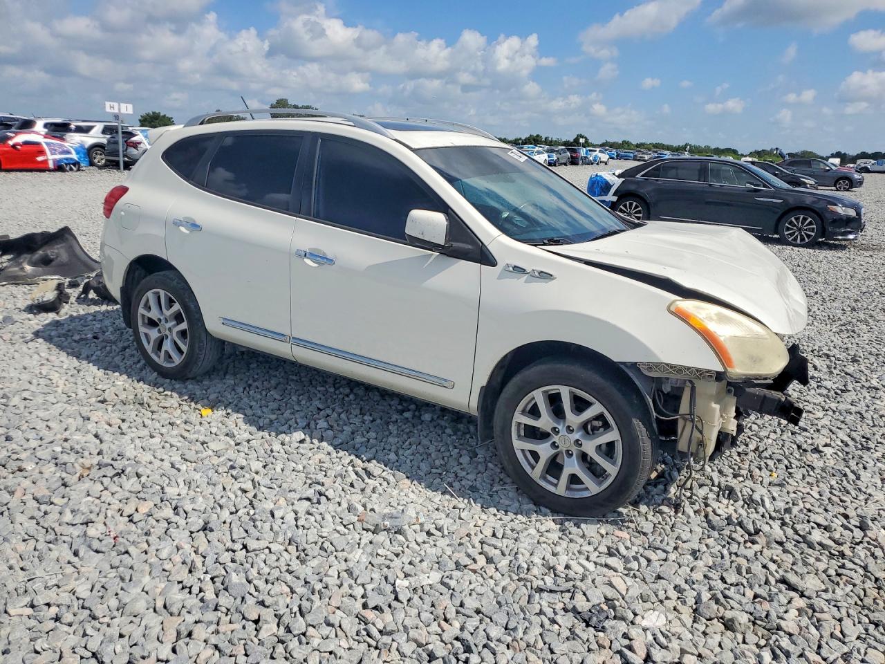 2012 Nissan Rogue S White vin: JN8AS5MT0CW300868