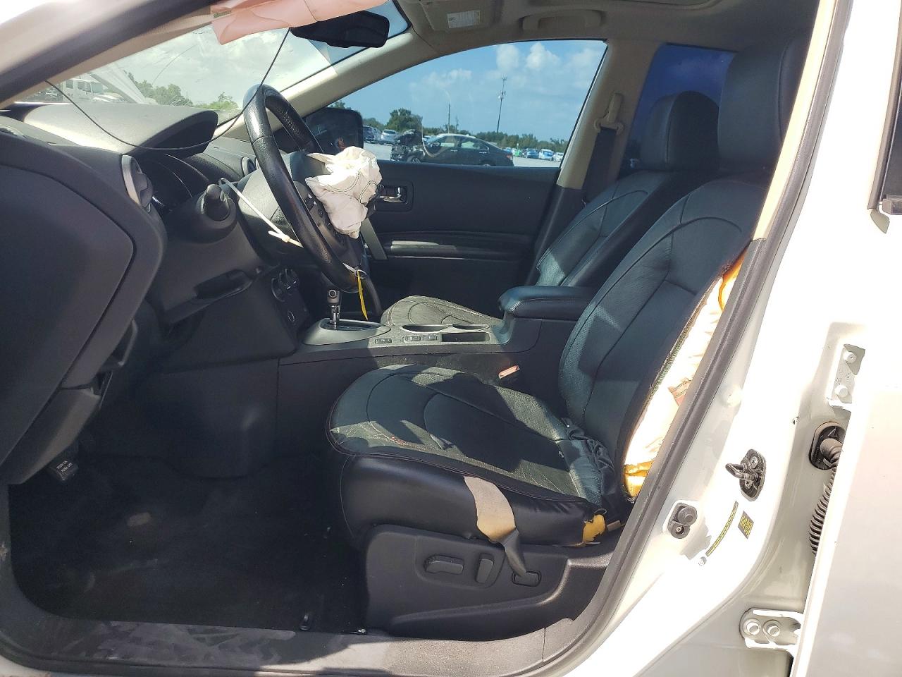 2012 Nissan Rogue S White vin: JN8AS5MT0CW300868