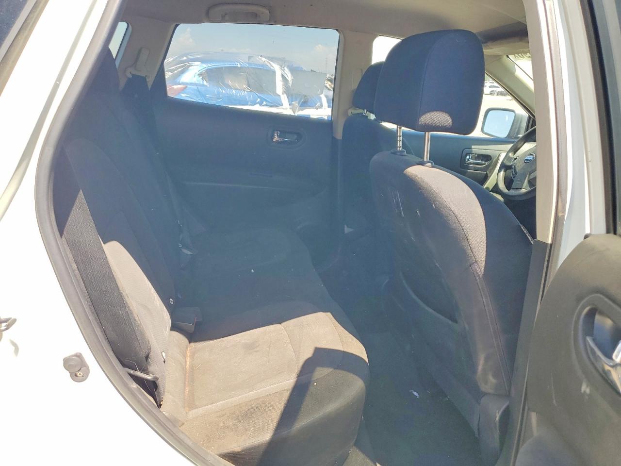 2013 Nissan Rogue S White vin: JN8AS5MT0DW004878