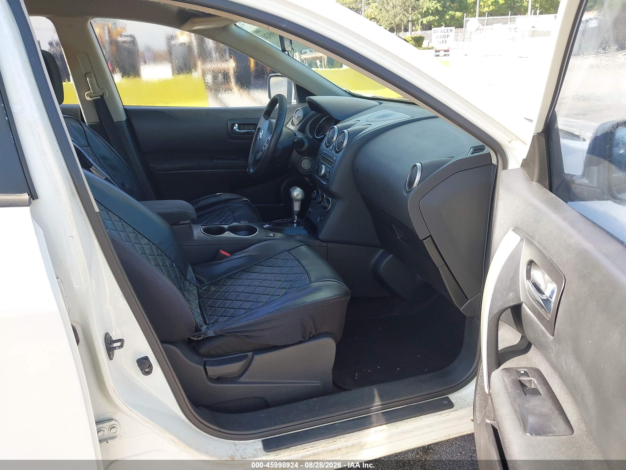 2013 Nissan Rogue S White vin: JN8AS5MT0DW038884