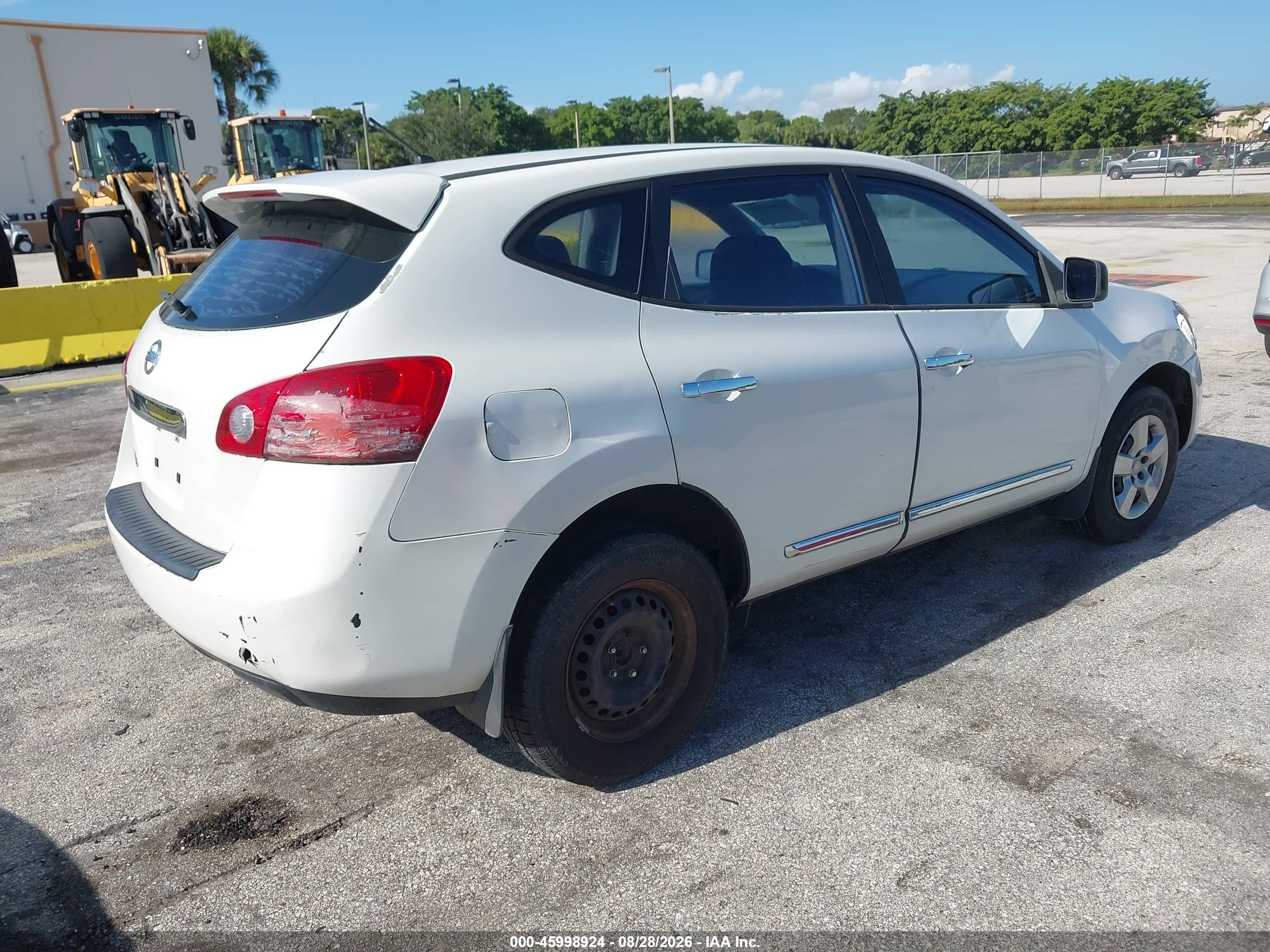 2013 Nissan Rogue S White vin: JN8AS5MT0DW038884