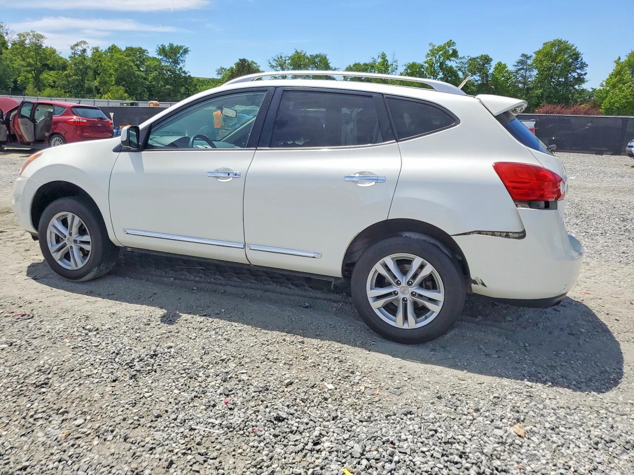 2013 Nissan Rogue S White vin: JN8AS5MT0DW513577