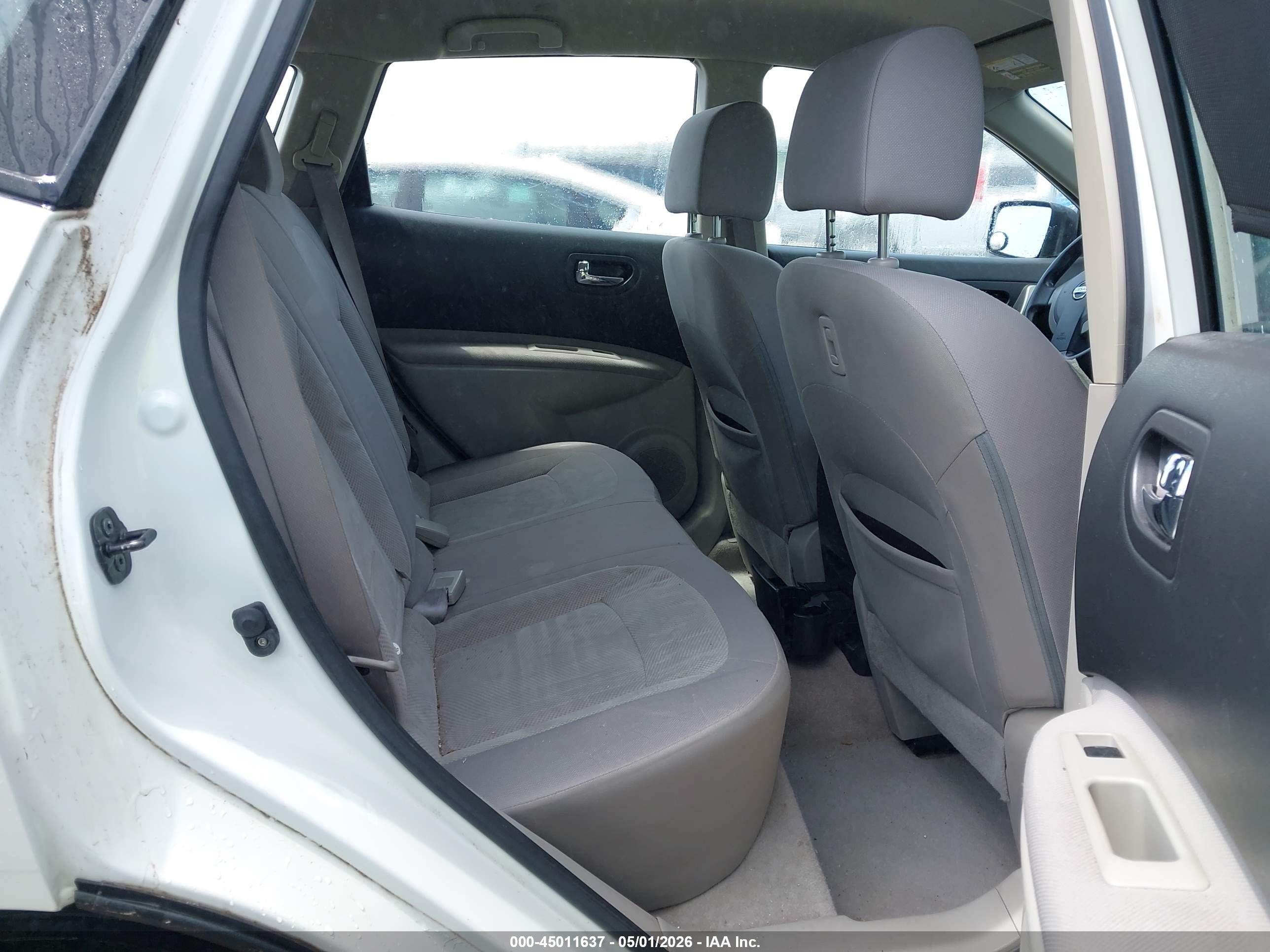 2013 Nissan Rogue S White vin: JN8AS5MT0DW517600