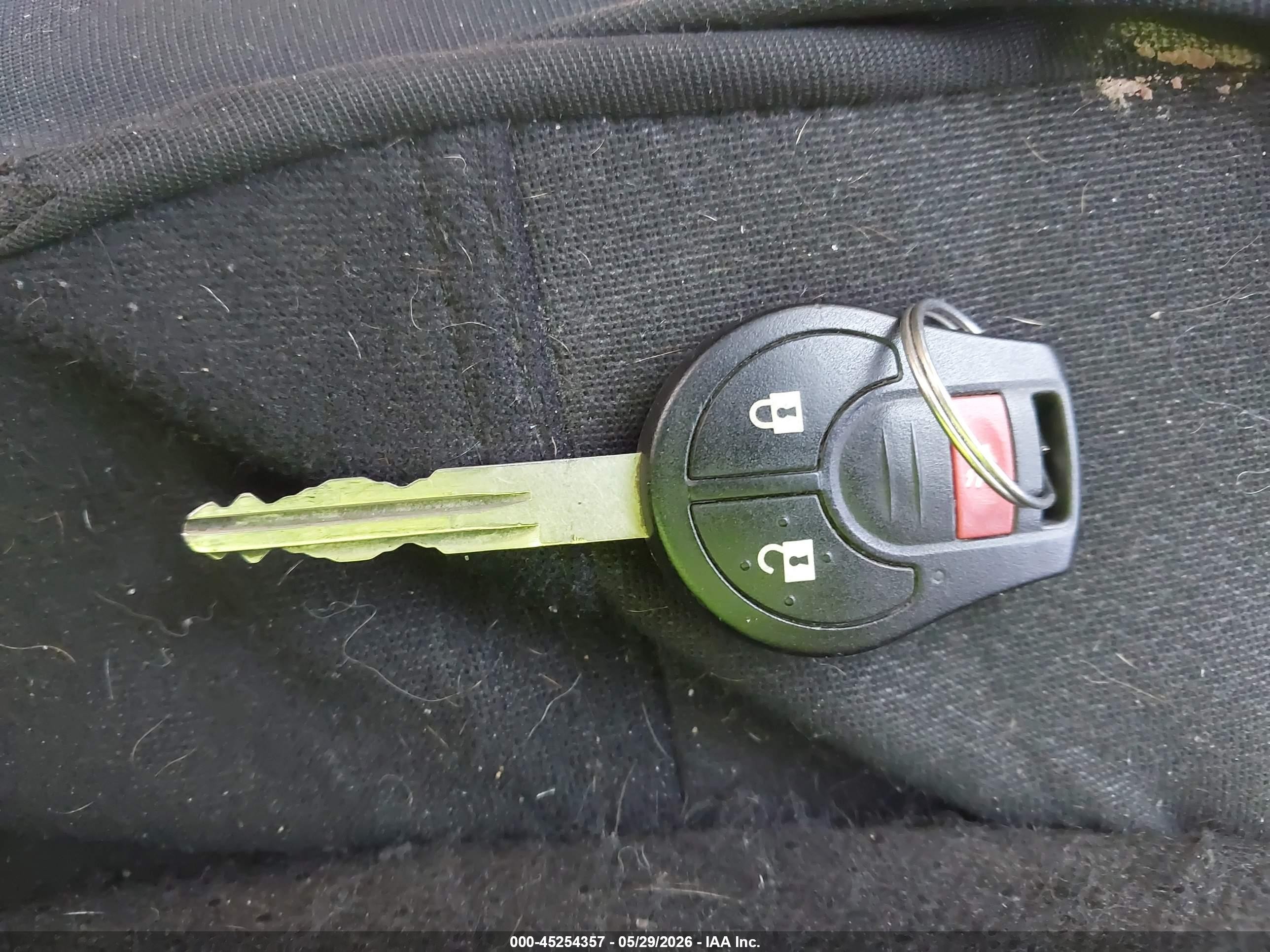 2013 Nissan Rogue S Белый vin: JN8AS5MT0DW522814