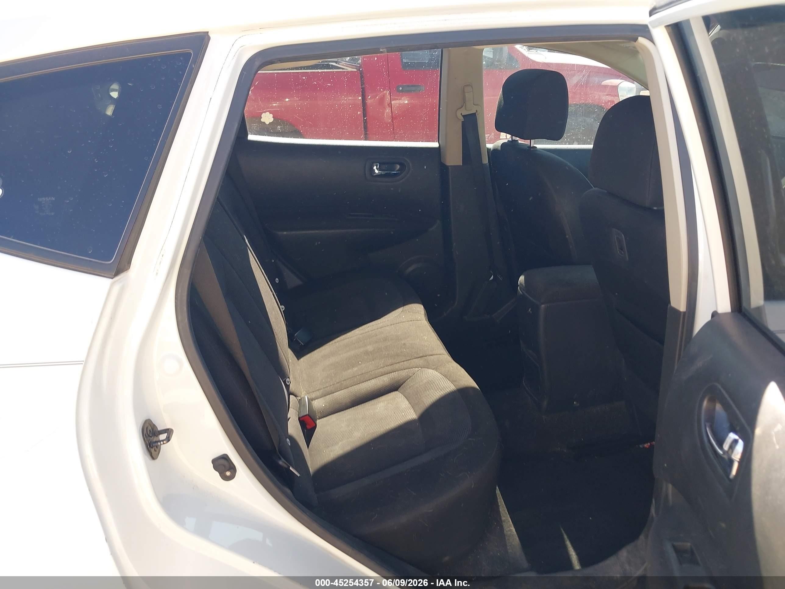 2013 Nissan Rogue S Белый vin: JN8AS5MT0DW522814