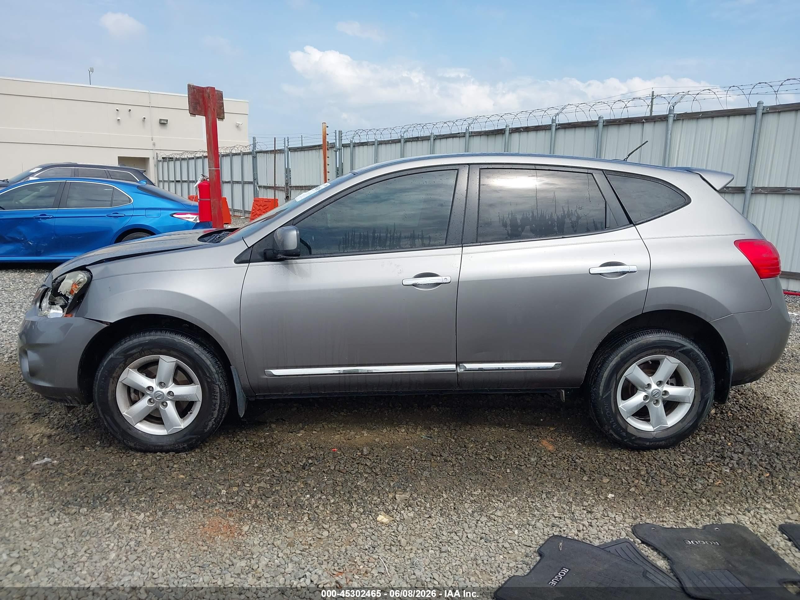 2013 Nissan Rogue S Gold vin: JN8AS5MT0DW546479
