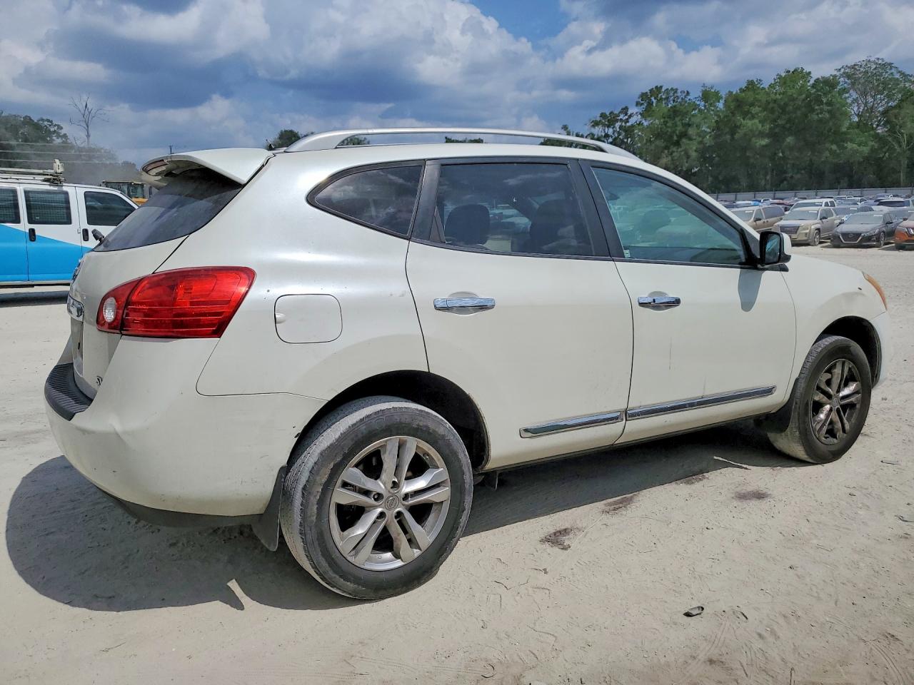 2013 Nissan Rogue S White vin: JN8AS5MT0DW550905
