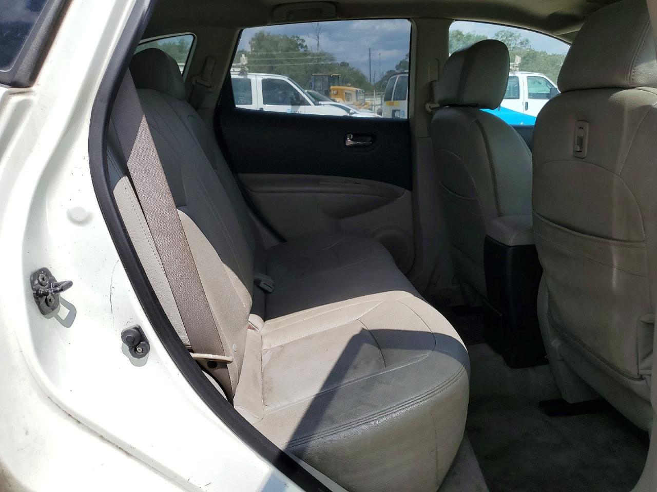 2013 Nissan Rogue S White vin: JN8AS5MT0DW550905