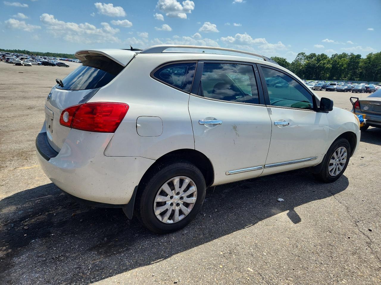 2014 Nissan Rogue Select S White vin: JN8AS5MT0EW613406