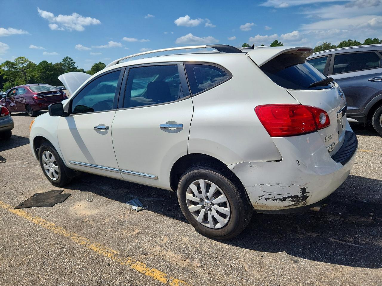 2014 Nissan Rogue Select S White vin: JN8AS5MT0EW613406
