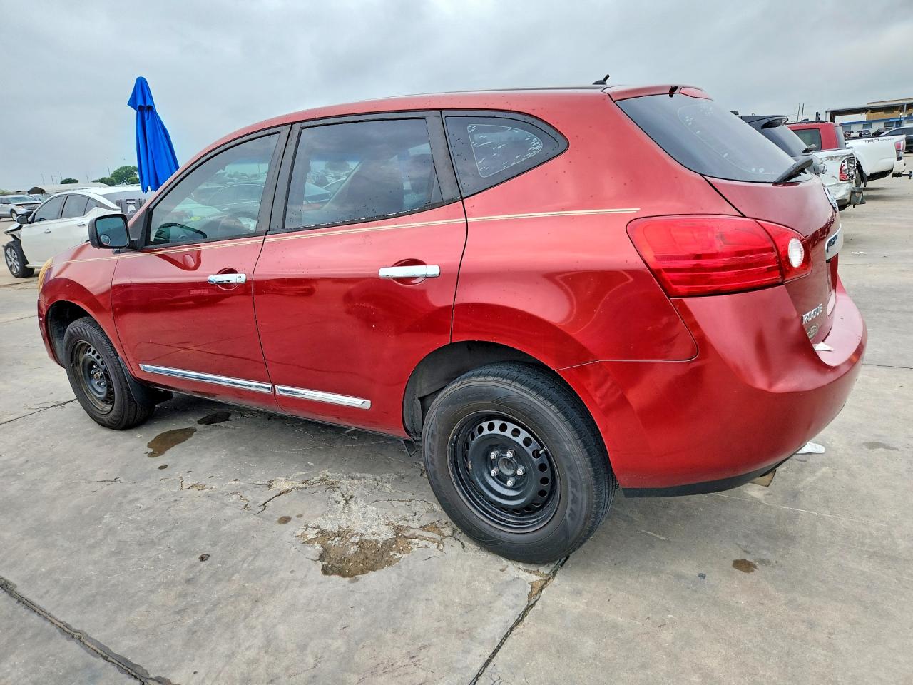 2014 Nissan Rogue Select S Красный vin: JN8AS5MT0EW616046