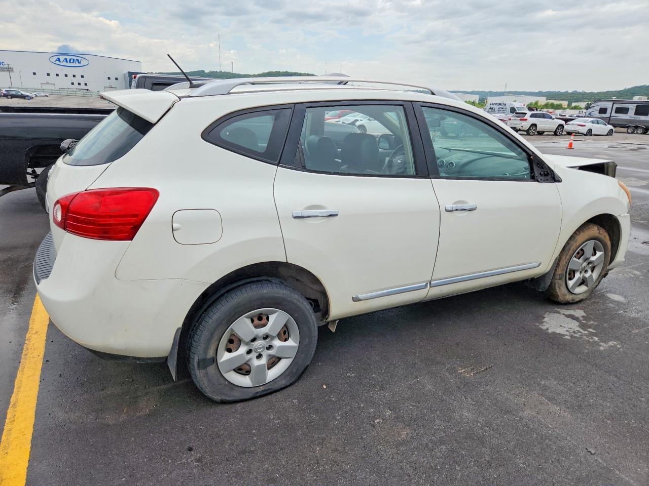 2014 Nissan Rogue Select S White vin: JN8AS5MT0EW620291