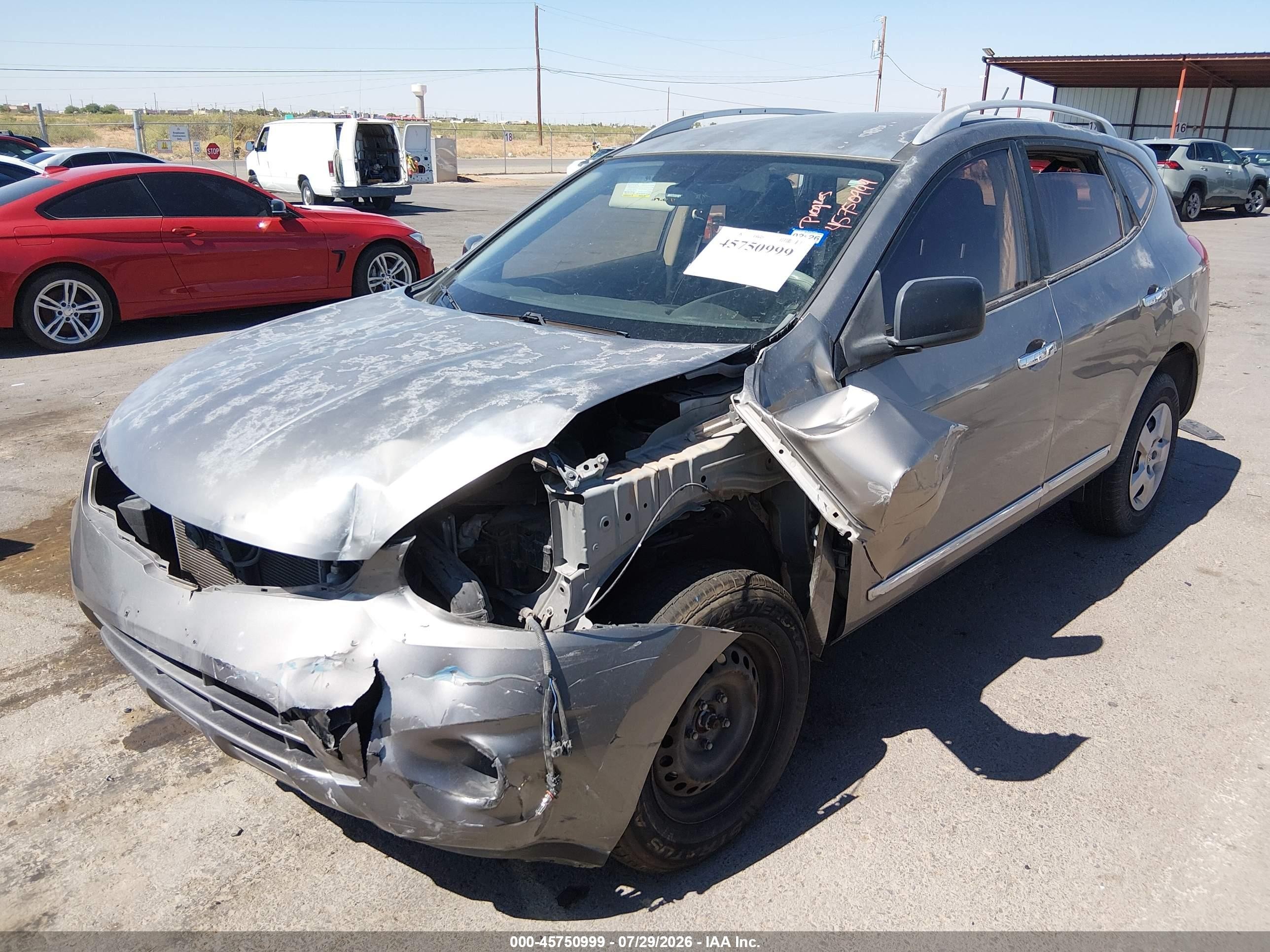 2015 Nissan Rogue Select S Silver vin: JN8AS5MT0FW152743