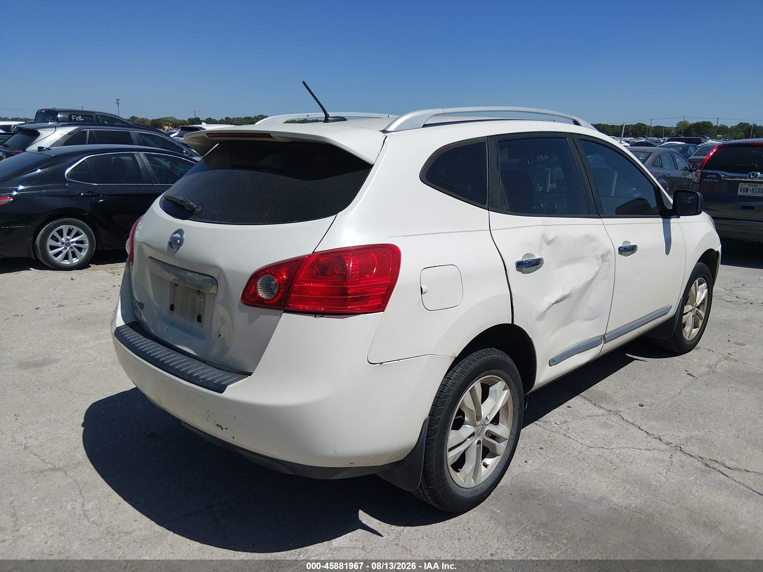 2015 Nissan Rogue Select S White vin: JN8AS5MT0FW161362
