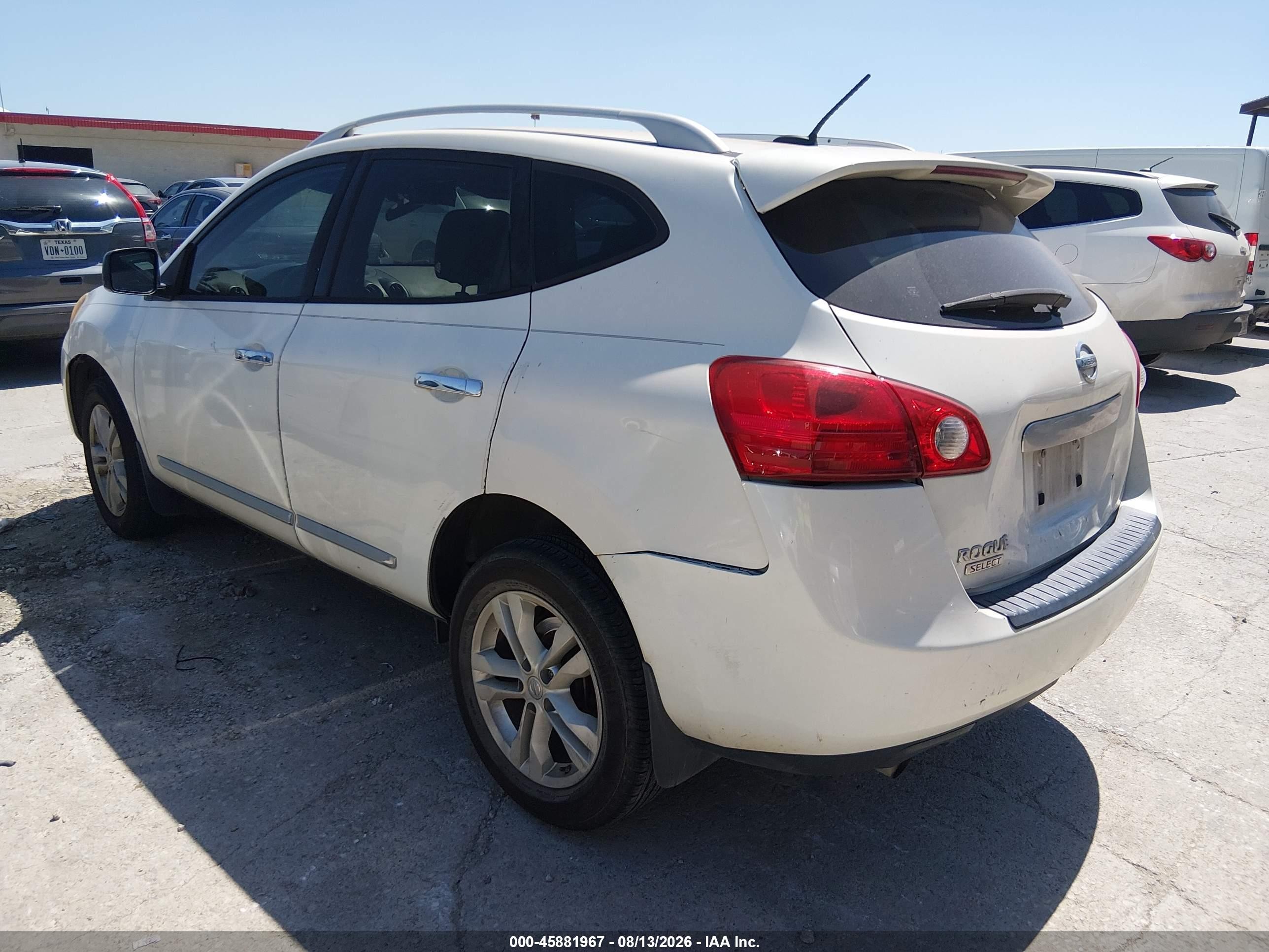 2015 Nissan Rogue Select S White vin: JN8AS5MT0FW161362