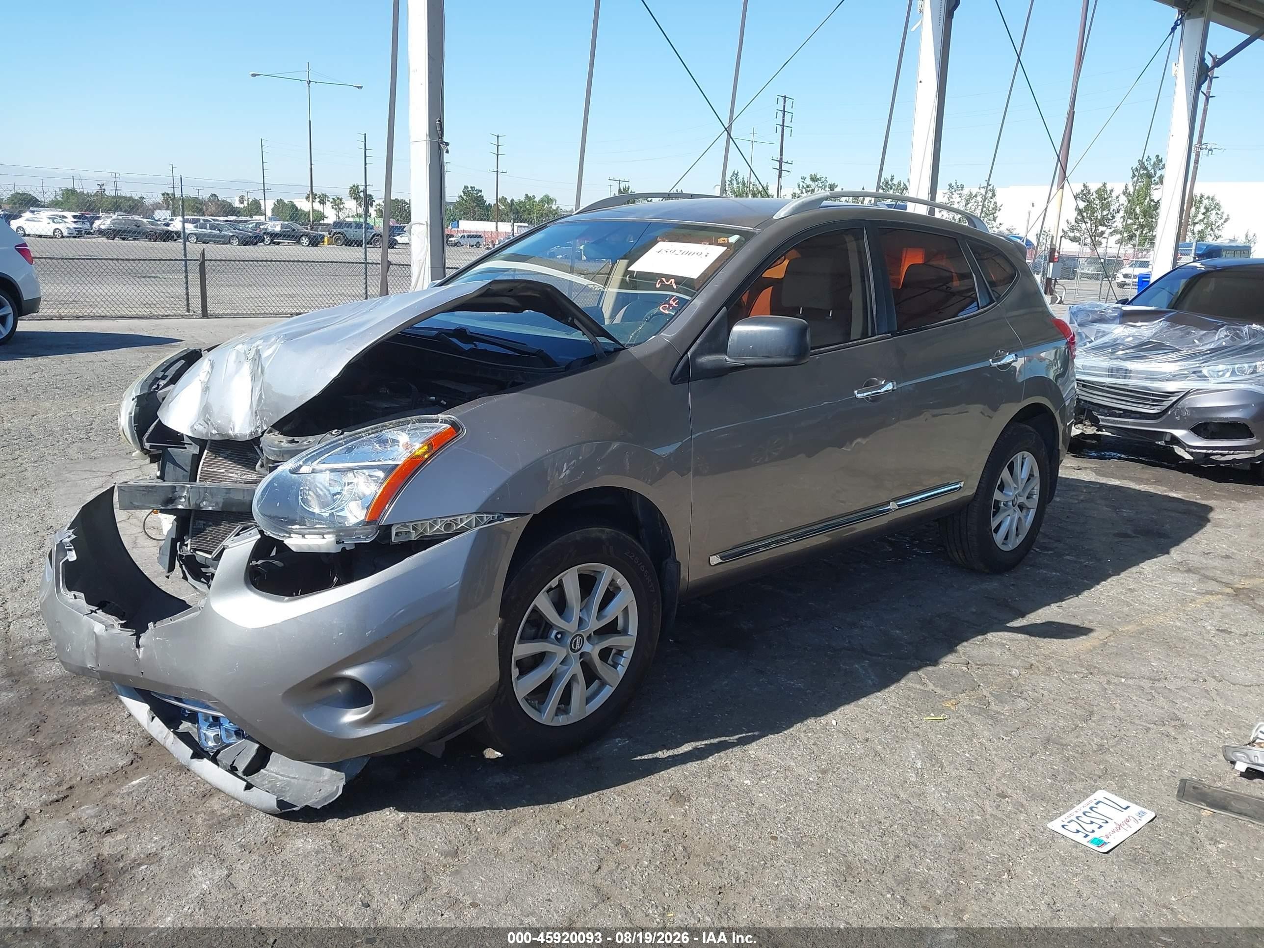 2015 Nissan Rogue Select S Gold vin: JN8AS5MT0FW651896