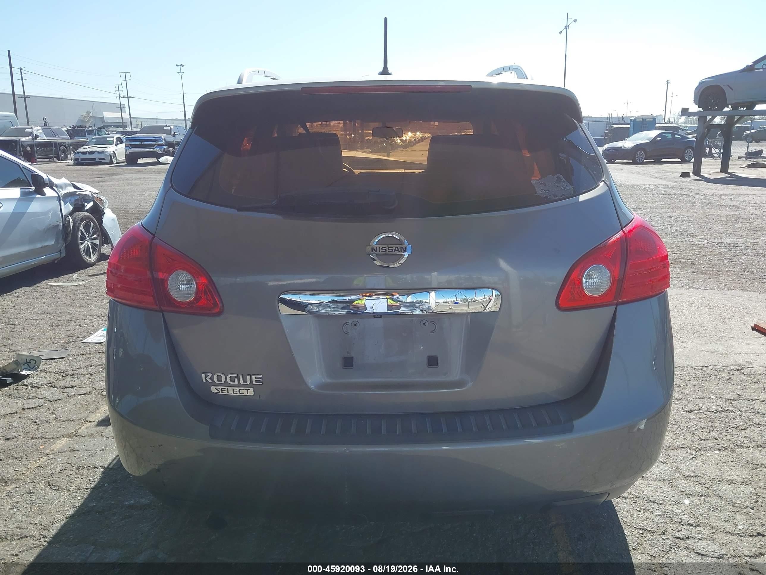 2015 Nissan Rogue Select S Gold vin: JN8AS5MT0FW651896