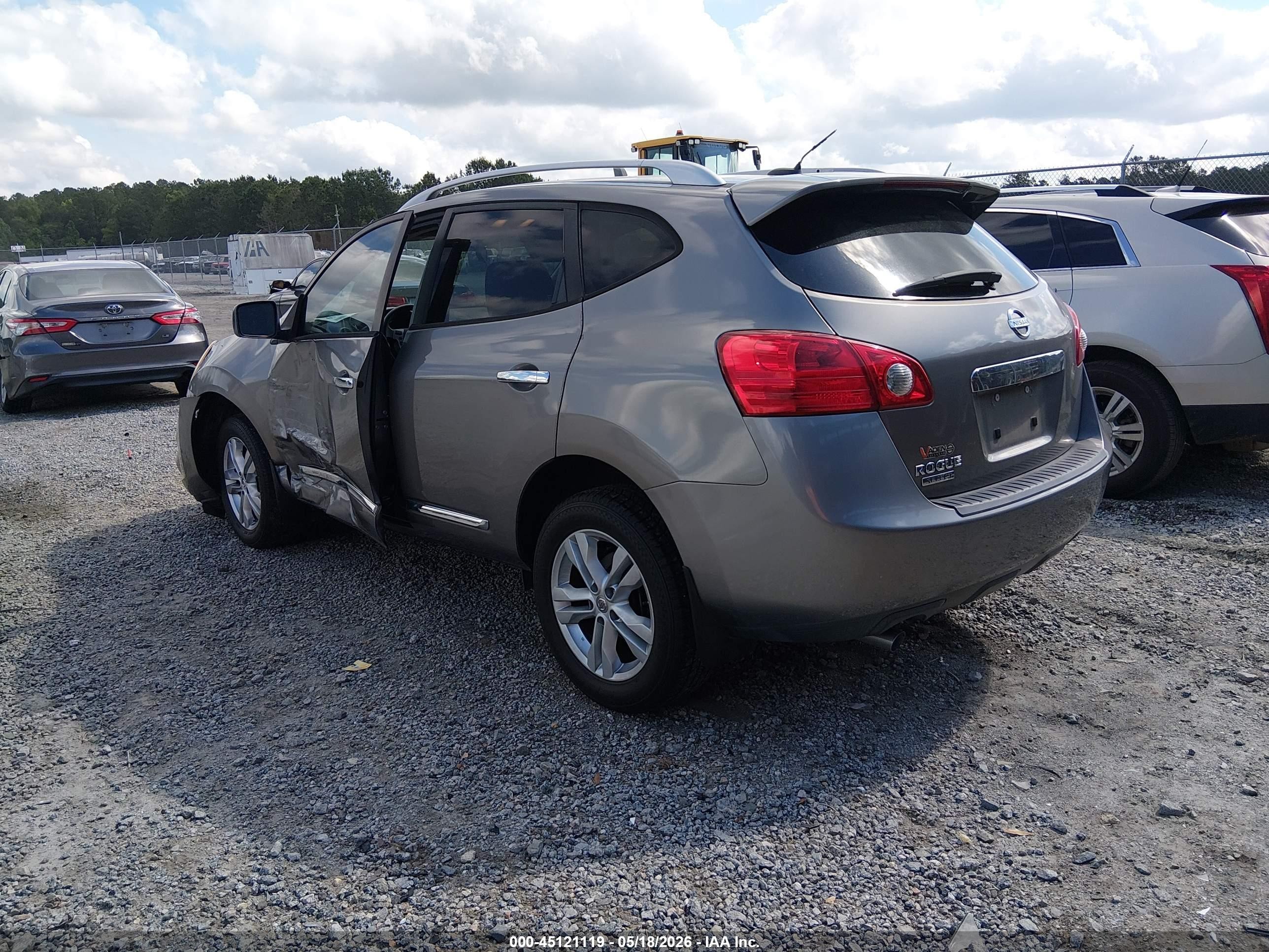 2015 Nissan Rogue Select S Серый vin: JN8AS5MT0FW659271