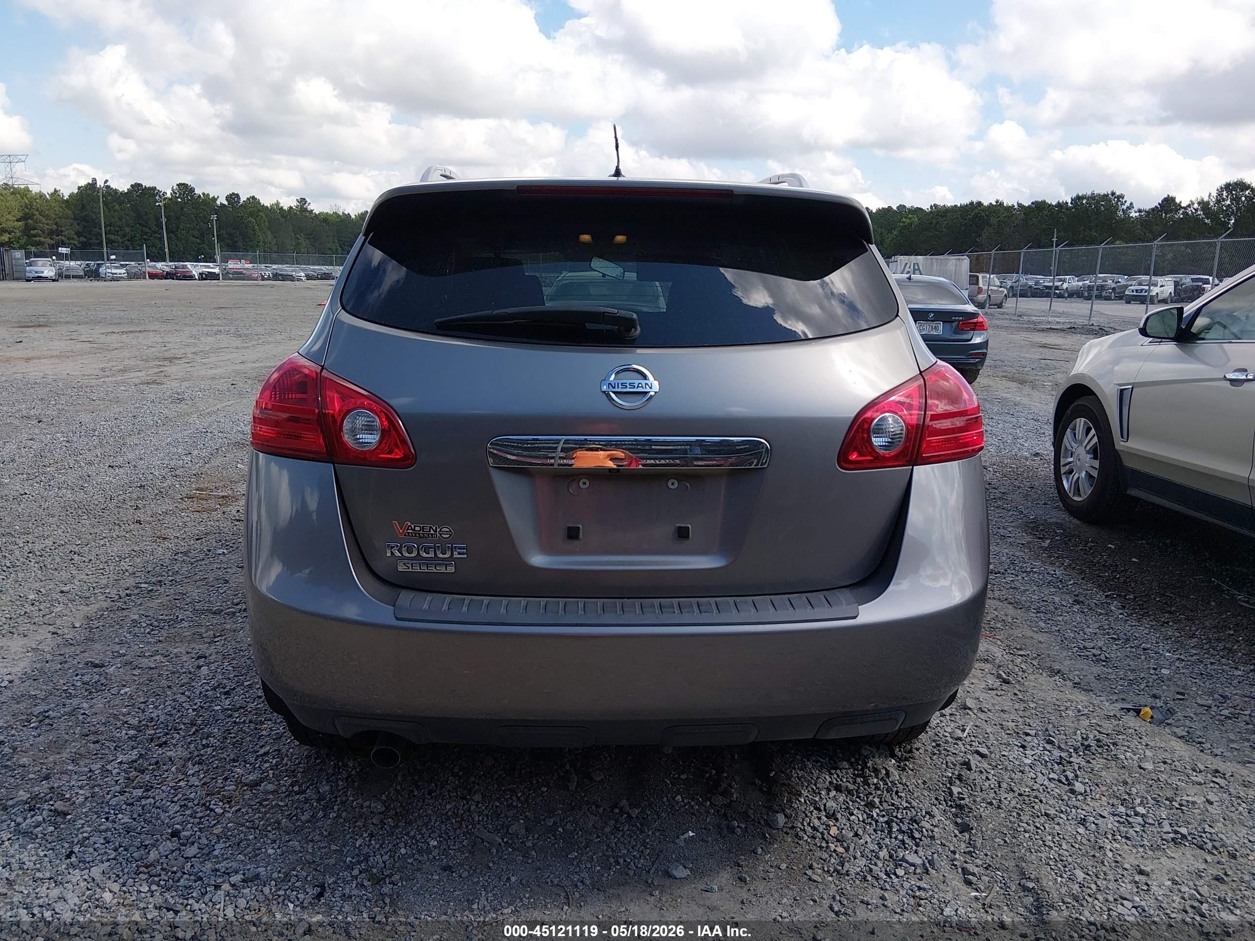 2015 Nissan Rogue Select S Серый vin: JN8AS5MT0FW659271