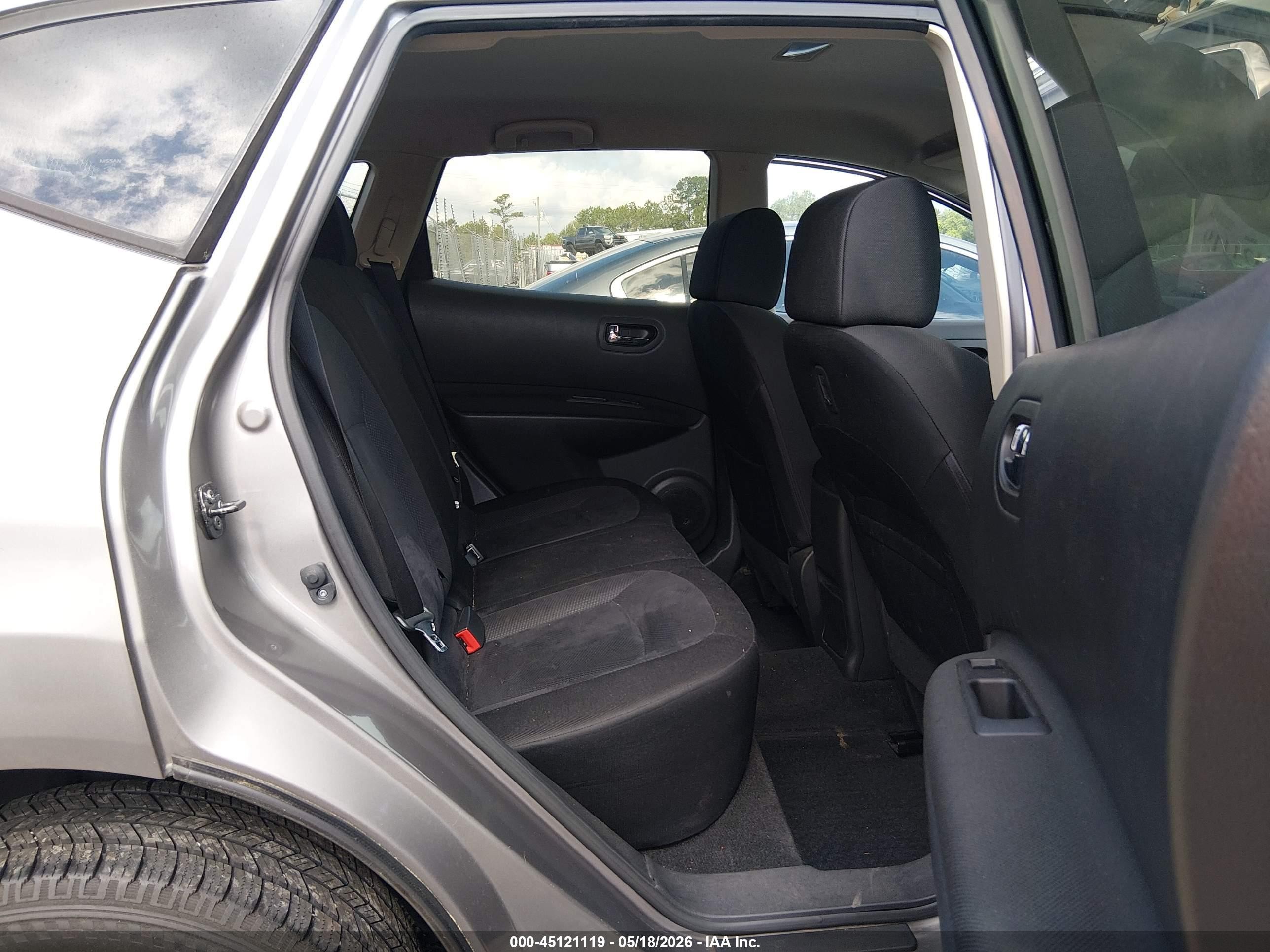 2015 Nissan Rogue Select S Серый vin: JN8AS5MT0FW659271