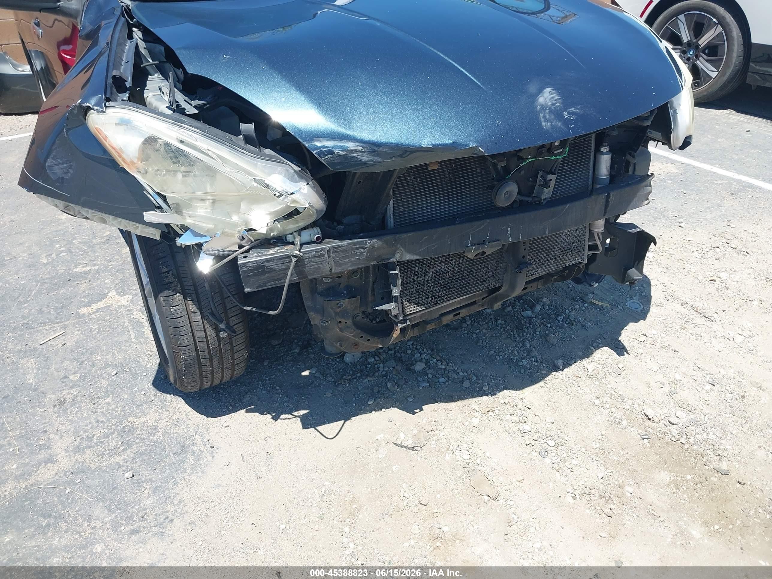 2015 Nissan Rogue Select S Blue vin: JN8AS5MT0FW662865