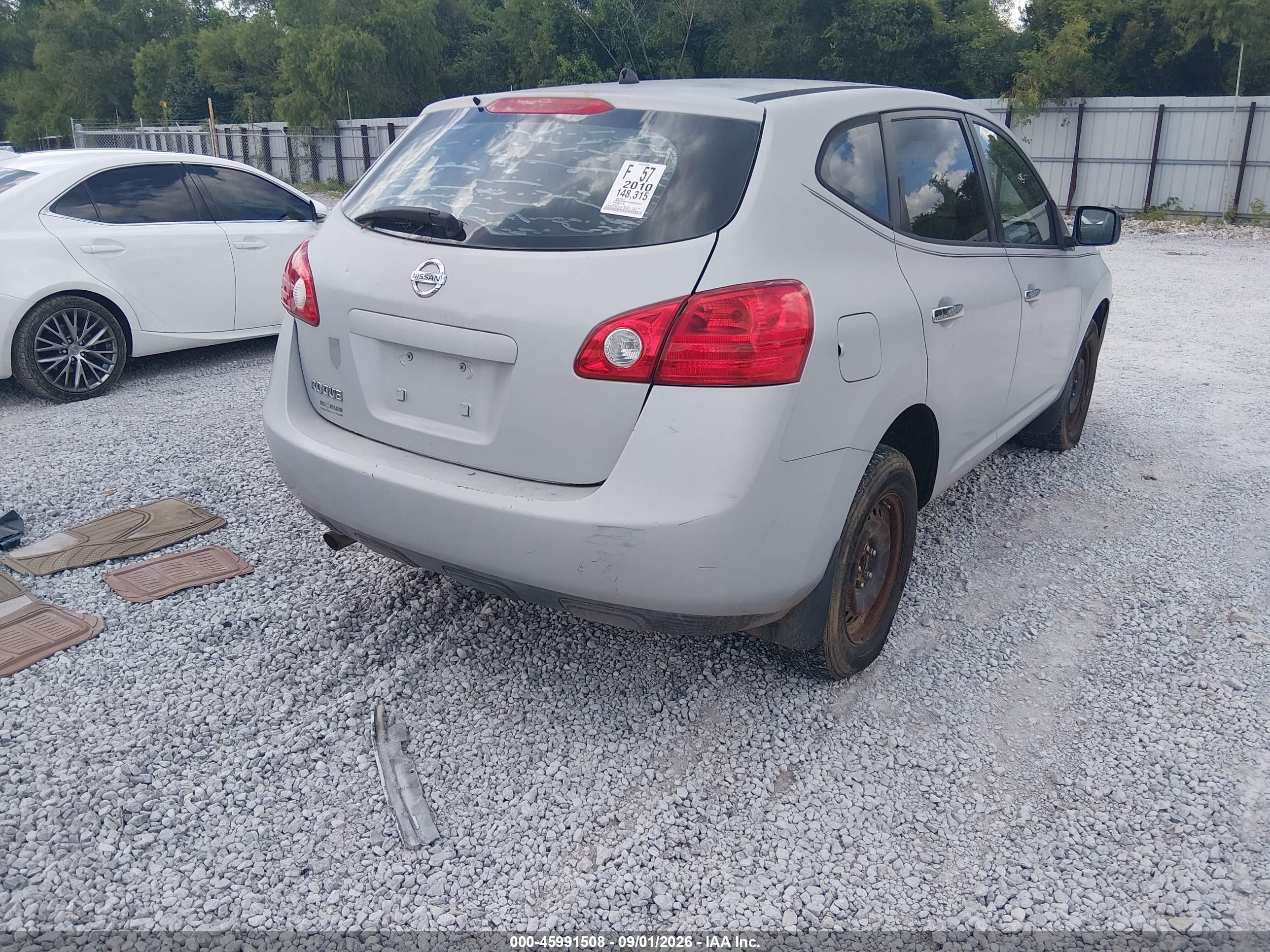 2010 Nissan Rogue S Silver vin: JN8AS5MT1AW022222