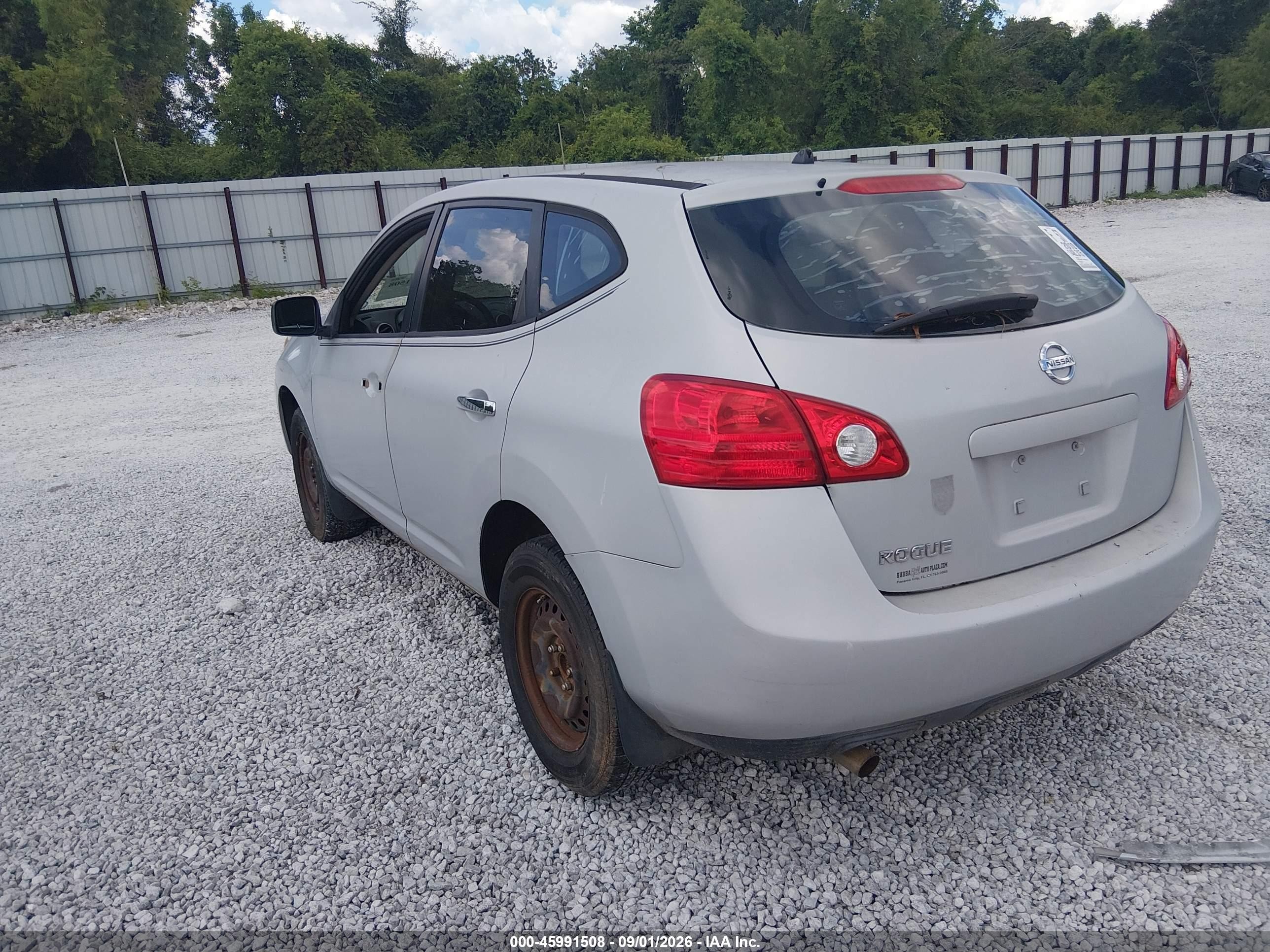2010 Nissan Rogue S Silver vin: JN8AS5MT1AW022222