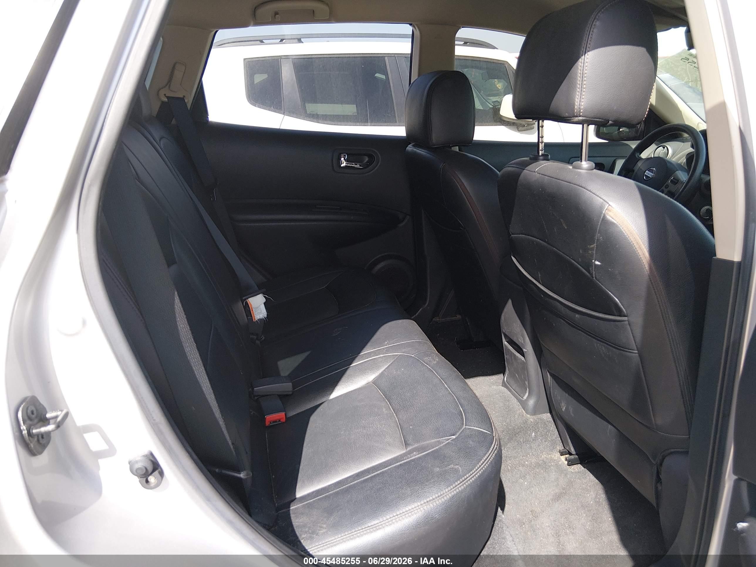 2010 Nissan Rogue S Silver vin: JN8AS5MT1AW504978