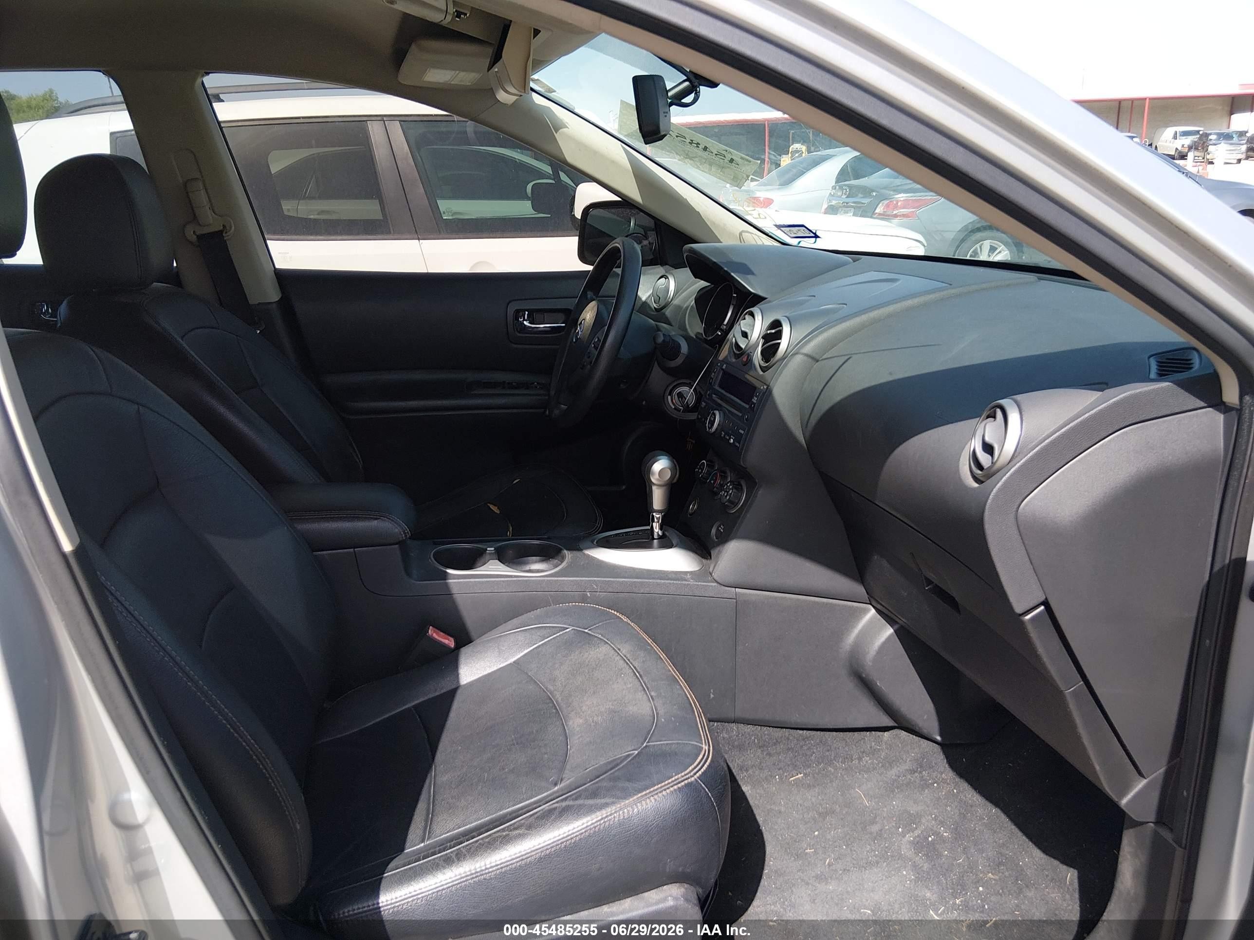 2010 Nissan Rogue S Silver vin: JN8AS5MT1AW504978