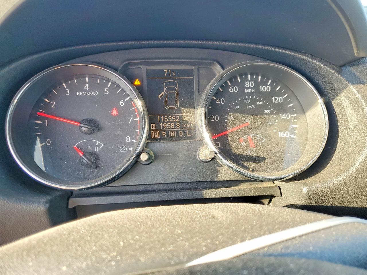 2011 Nissan Rogue S Silver vin: JN8AS5MT1BW153961