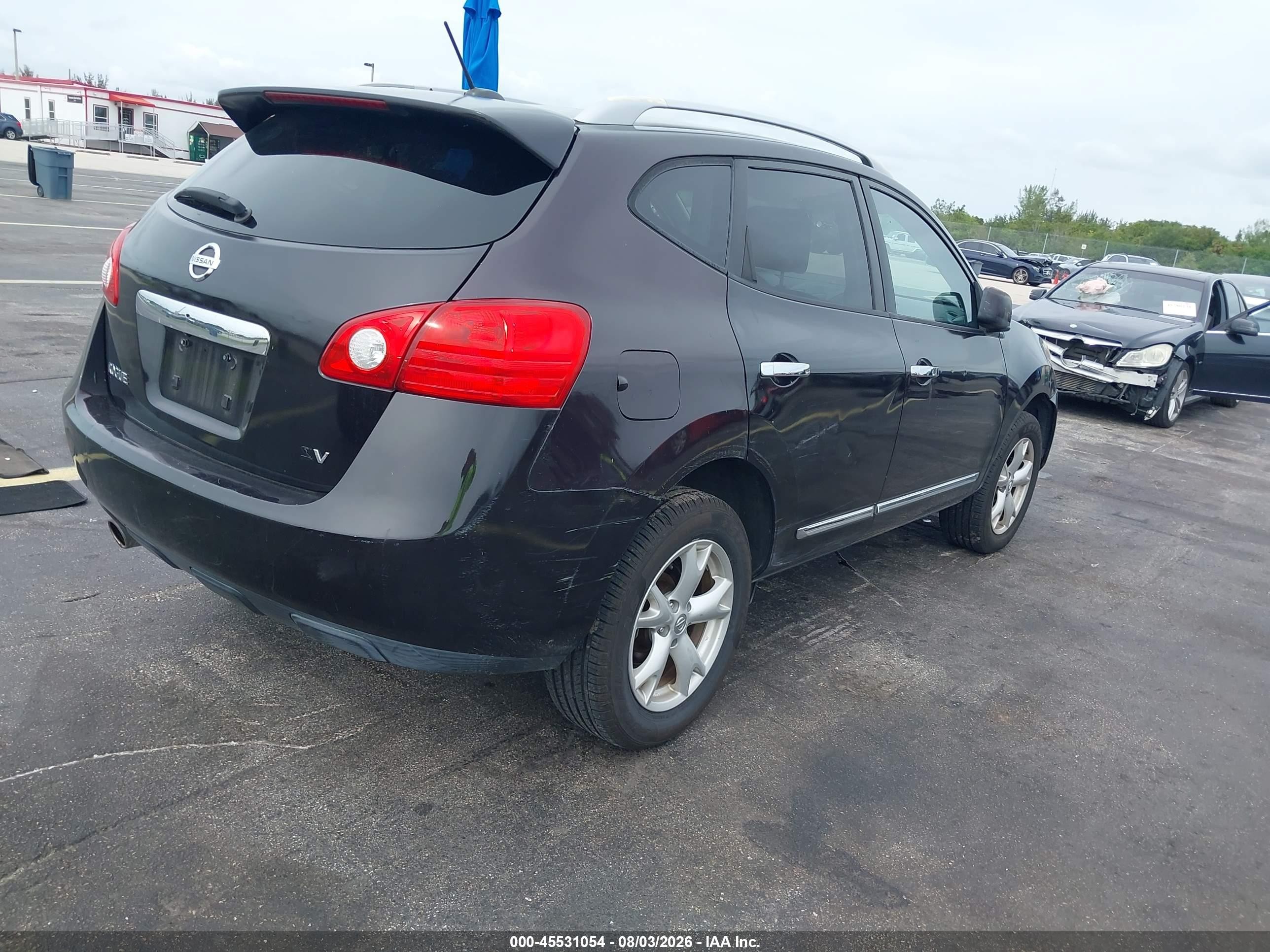 2011 Nissan Rogue Sv Коричневый vin: JN8AS5MT1BW174986