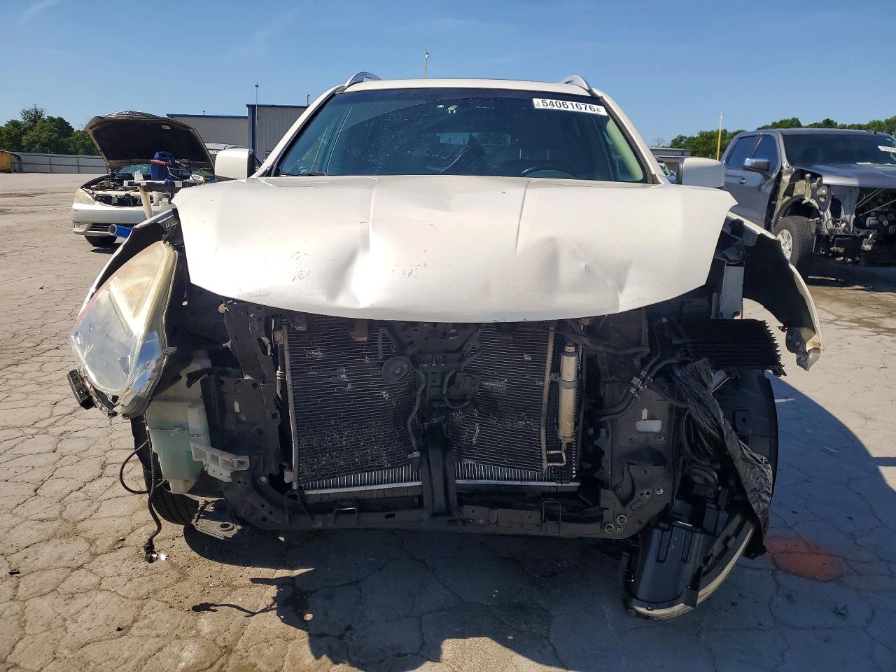 2011 Nissan Rogue S White vin: JN8AS5MT1BW189522