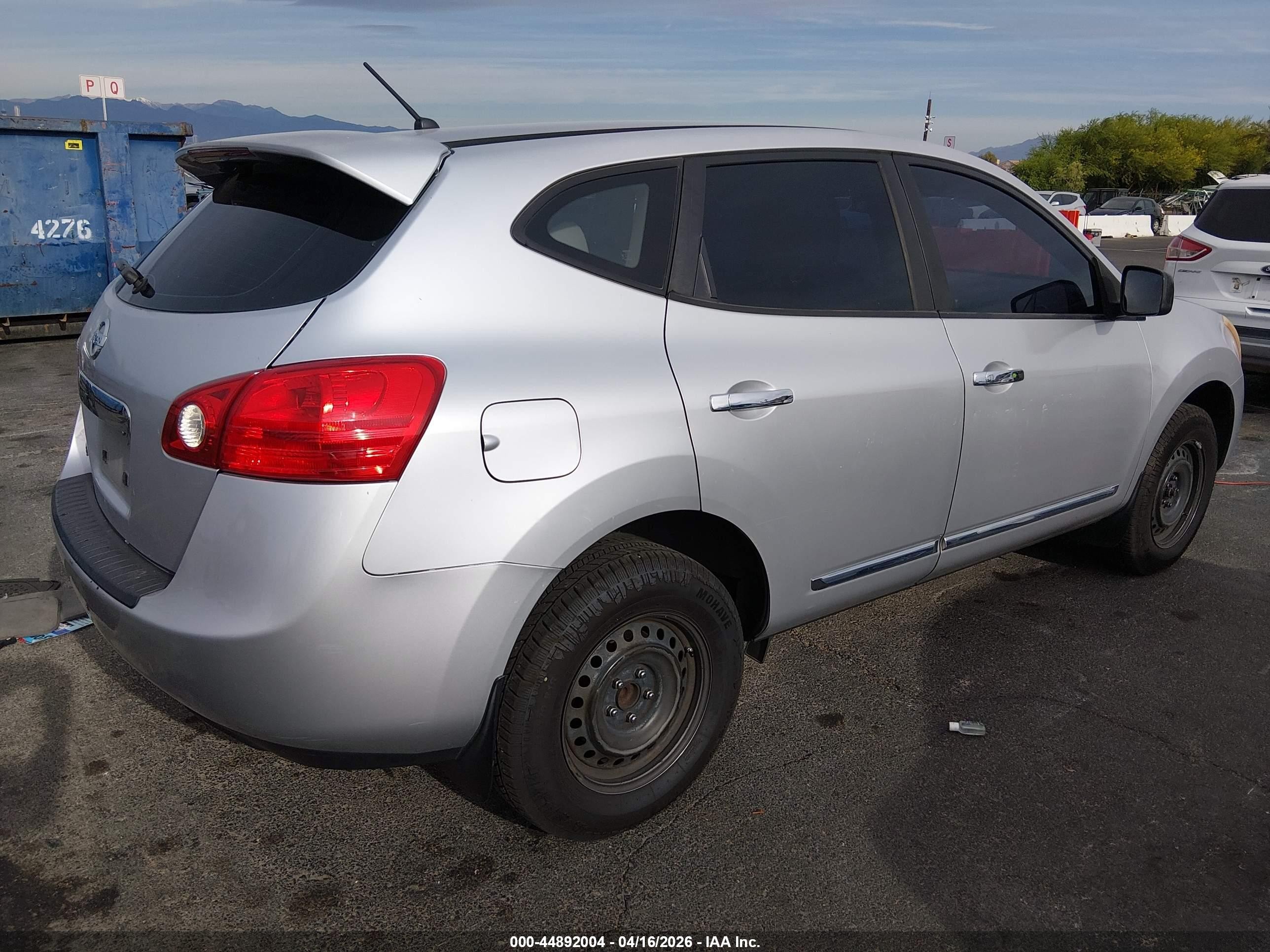 2011 Nissan Rogue S Silver vin: JN8AS5MT1BW571596