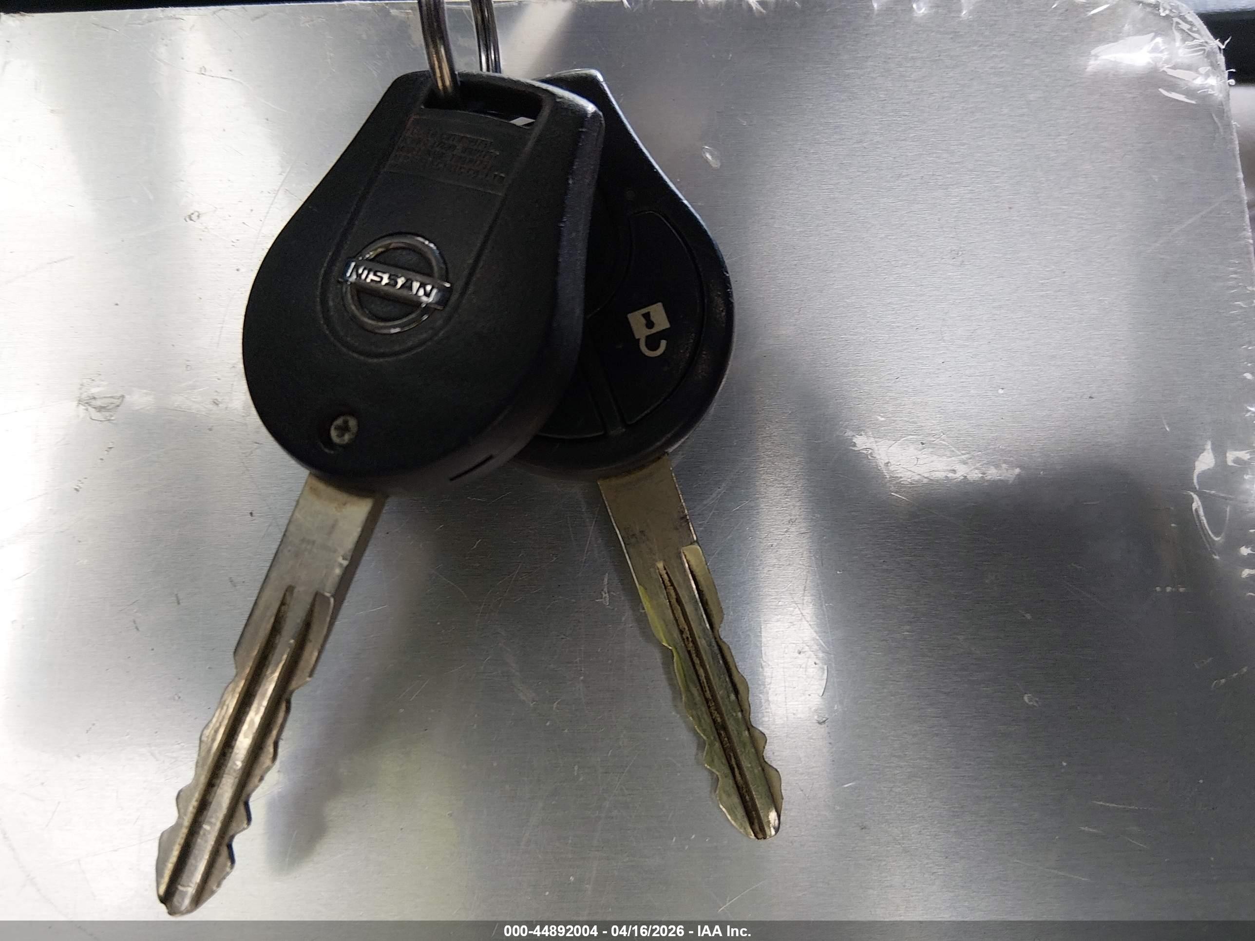 2011 Nissan Rogue S Silver vin: JN8AS5MT1BW571596