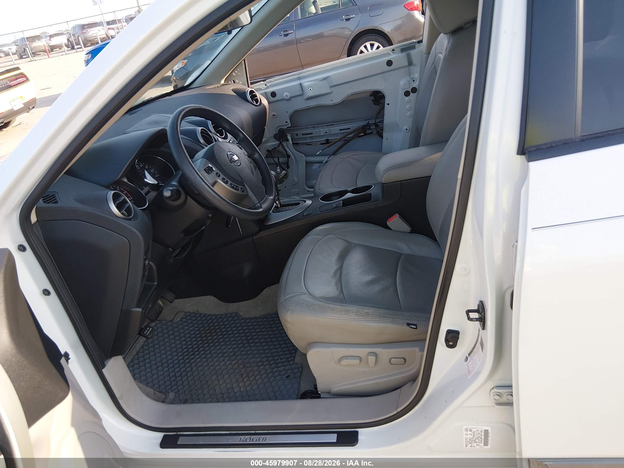 2012 Nissan Rogue Sv Белый vin: JN8AS5MT1CW261207