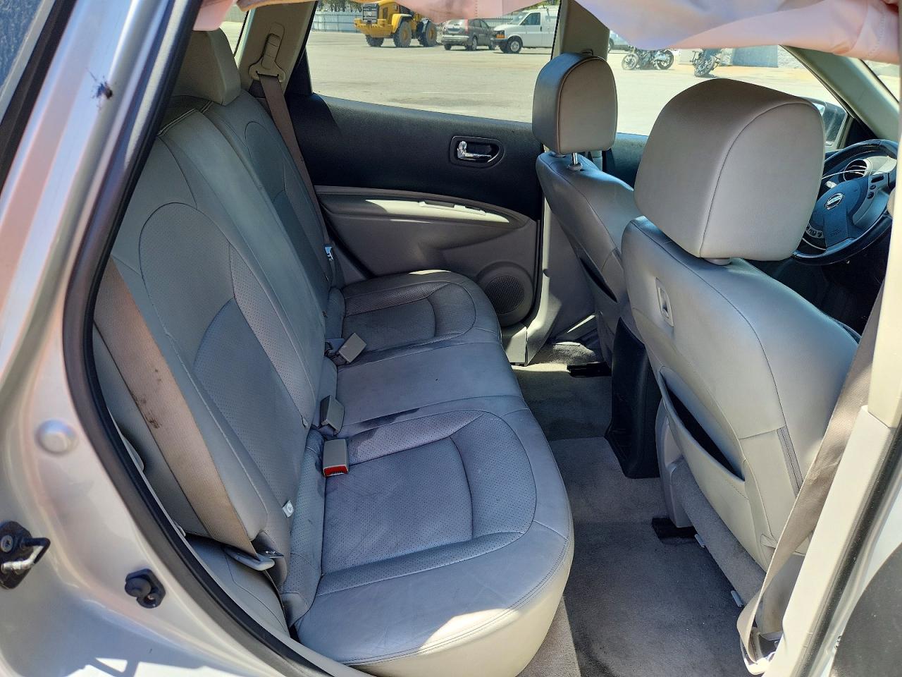 2012 Nissan Rogue S Silver vin: JN8AS5MT1CW262759